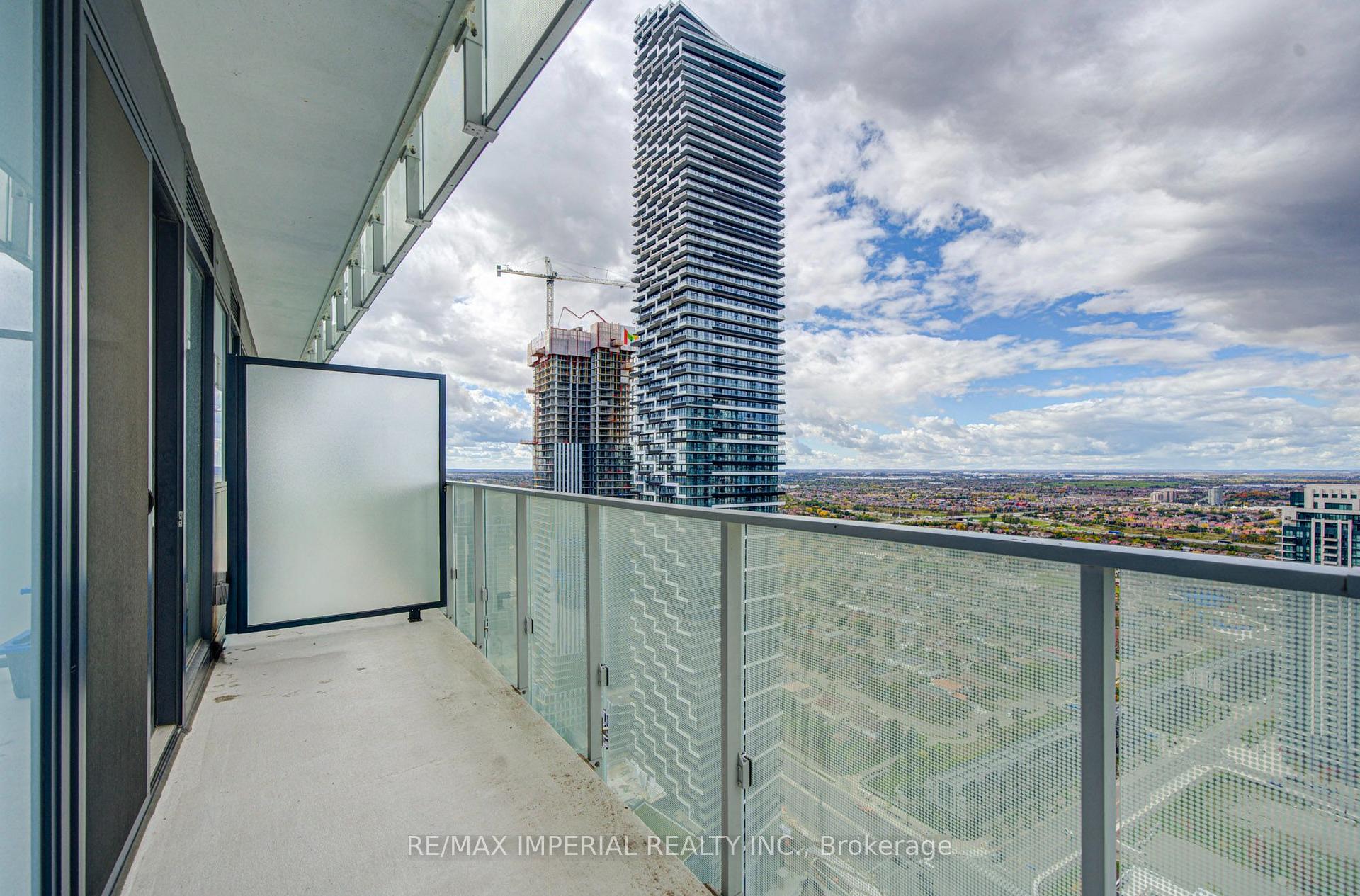 Photo 33 of Unit 3811, 3883 Quartz Road, Mississauga, City Centre — HOMEH