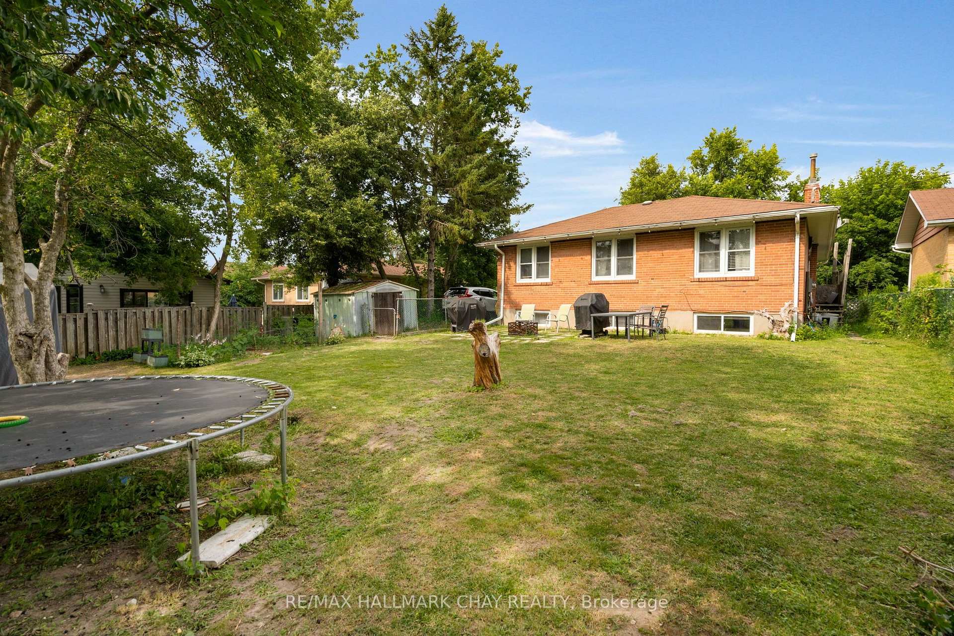 Photo 25 of 254 St Vincent Street, Barrie, Wellington — HOMEH