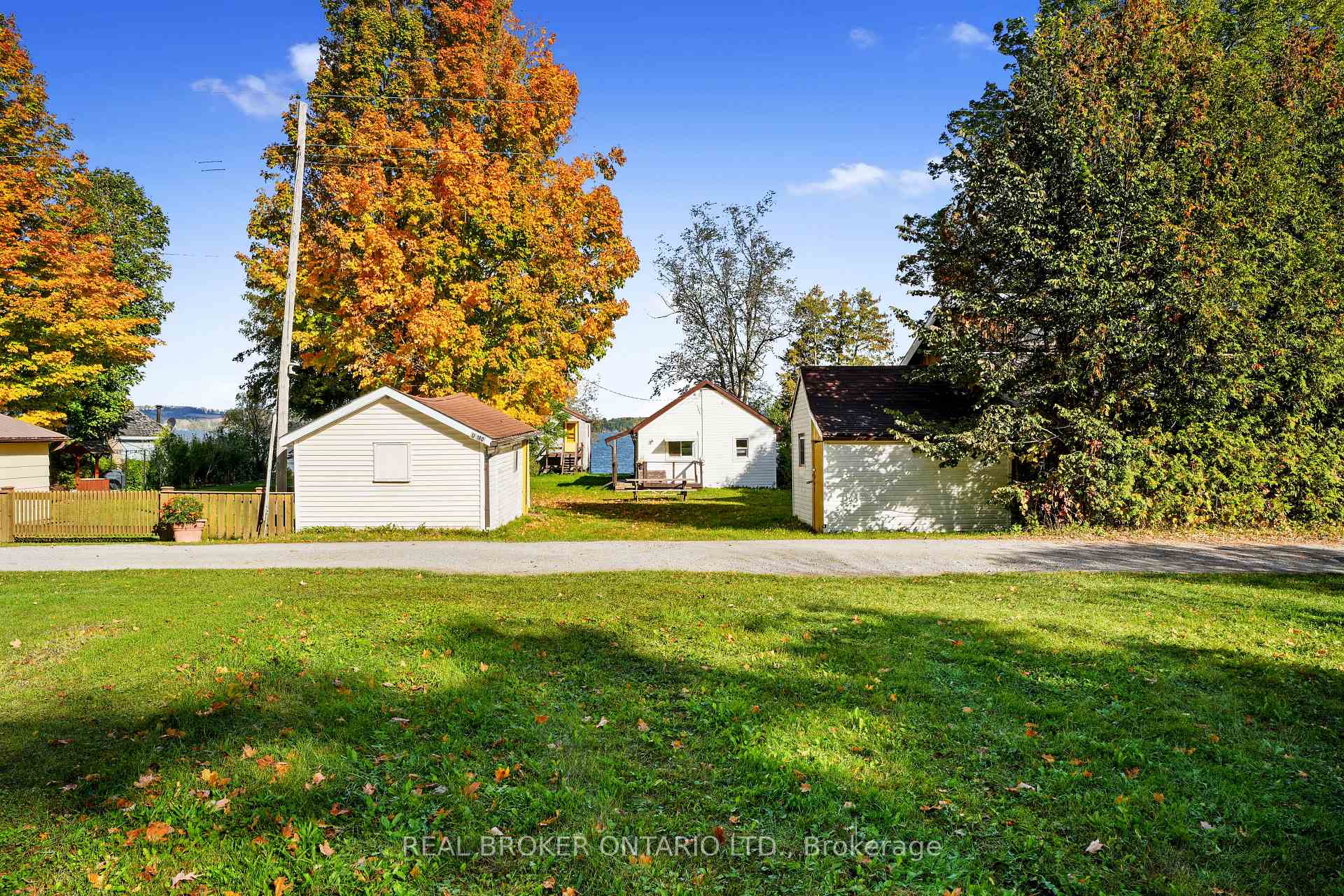 Photo of 5268 Oriole Beach -180 Road