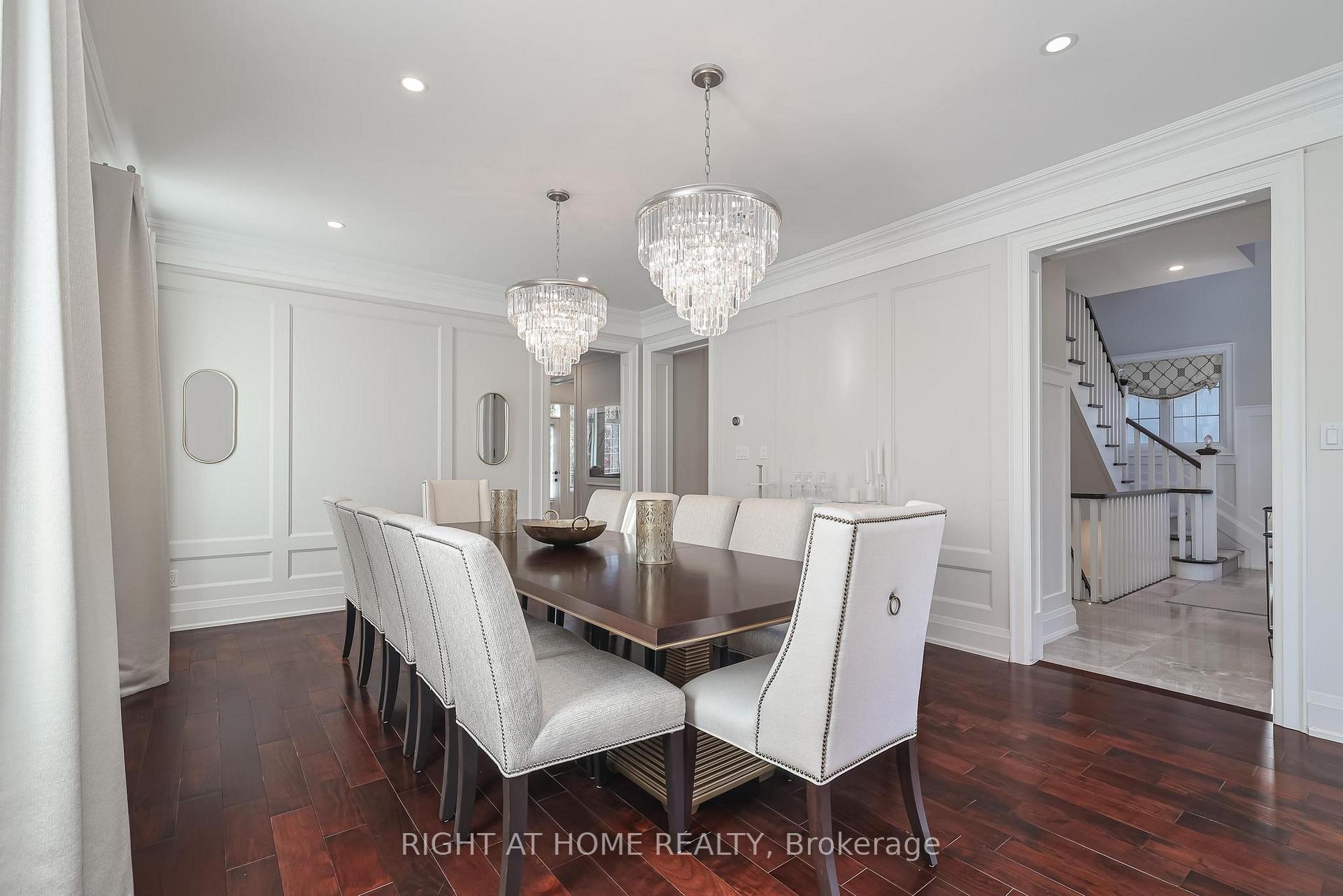 Photo 4 of 144 Brooke Street, Vaughan, Crestwood-Springfarm-Yorkhill — HOMEH