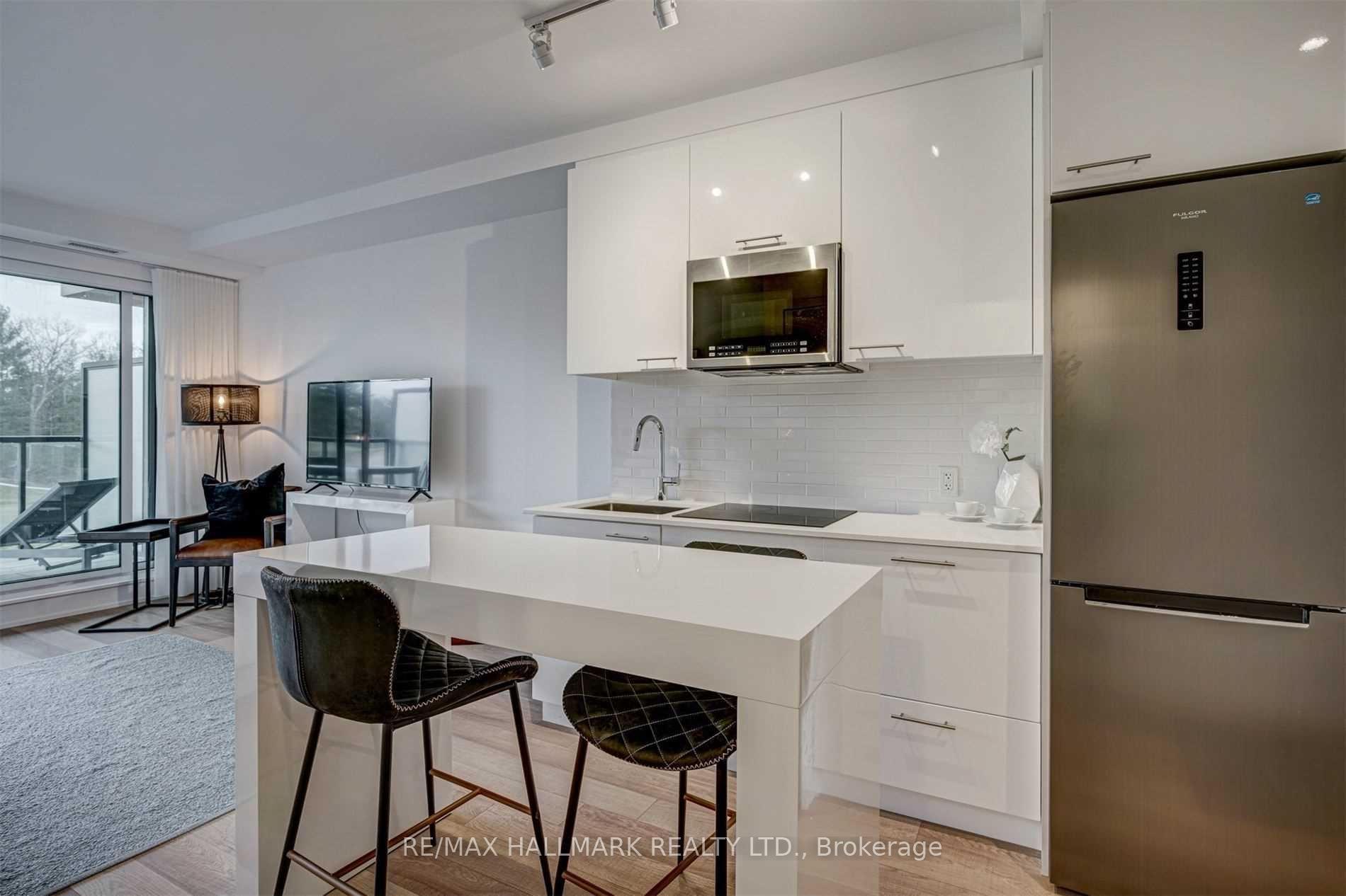 Photo 2 of Unit 207, 120 Carrick Trail, Gravenhurst, Muskoka (S) — HOMEH