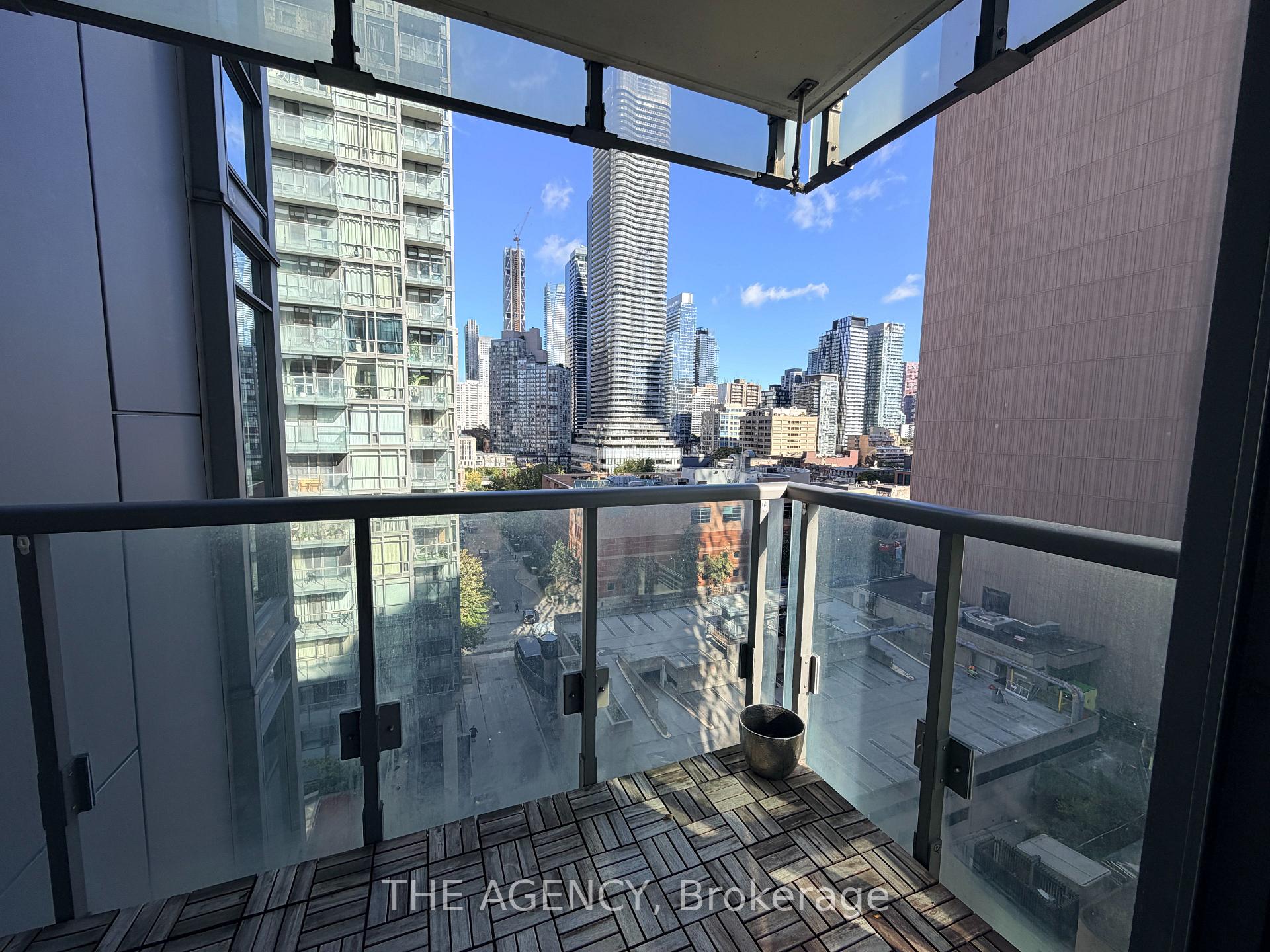 Photo 1 of Unit 1008, 38 Grenville Street, Toronto, Bay Street Corridor — HOMEH