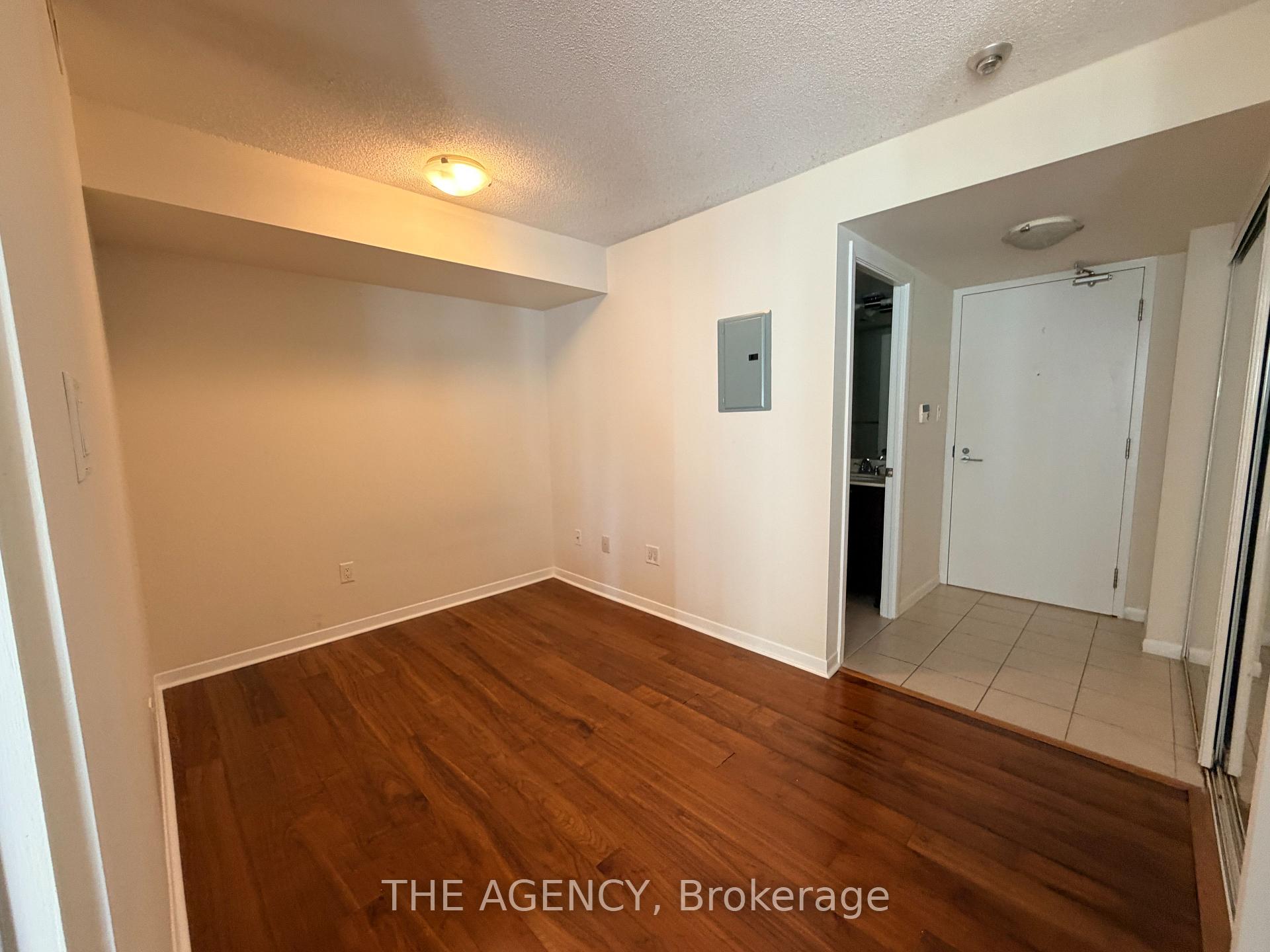 Photo 17 of Unit 1008, 38 Grenville Street, Toronto, Bay Street Corridor — HOMEH