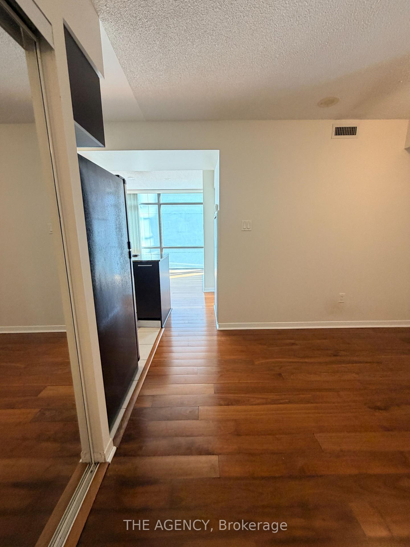 Photo 21 of Unit 1008, 38 Grenville Street, Toronto, Bay Street Corridor — HOMEH