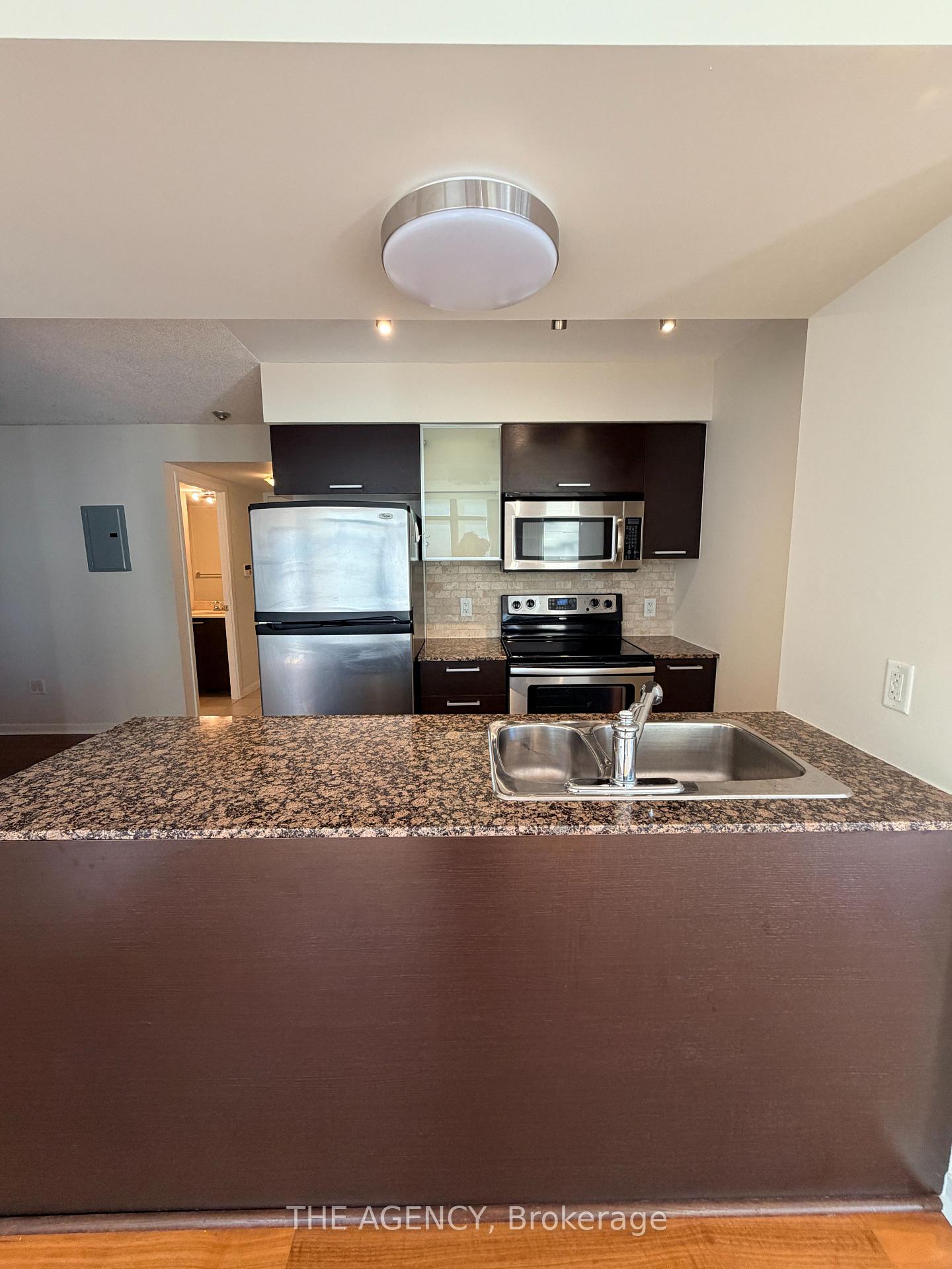 Photo 26 of Unit 1008, 38 Grenville Street, Toronto, Bay Street Corridor — HOMEH