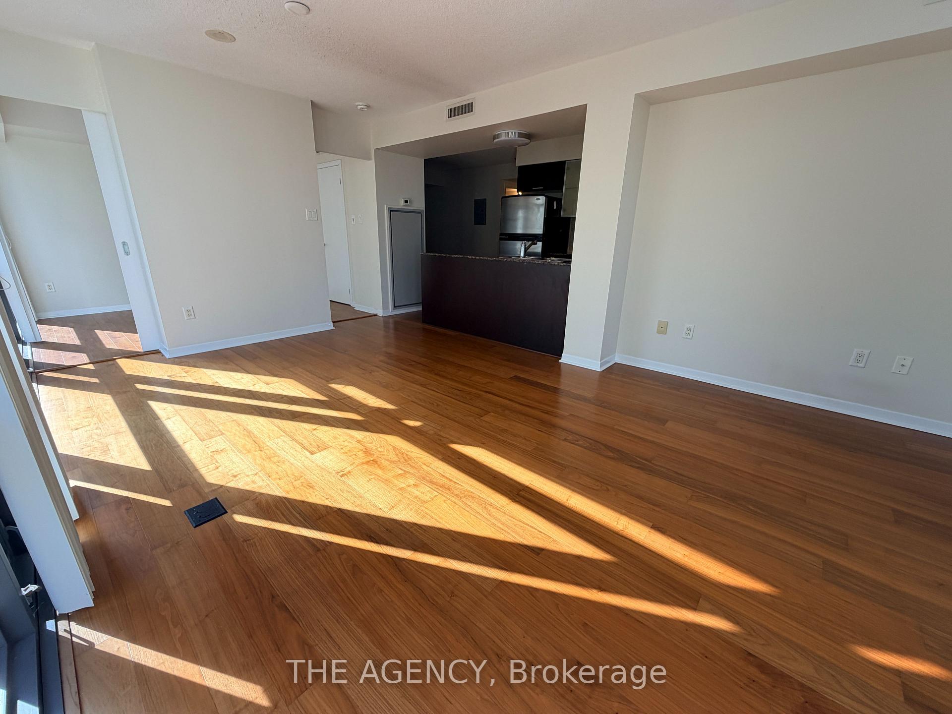 Photo 31 of Unit 1008, 38 Grenville Street, Toronto, Bay Street Corridor — HOMEH