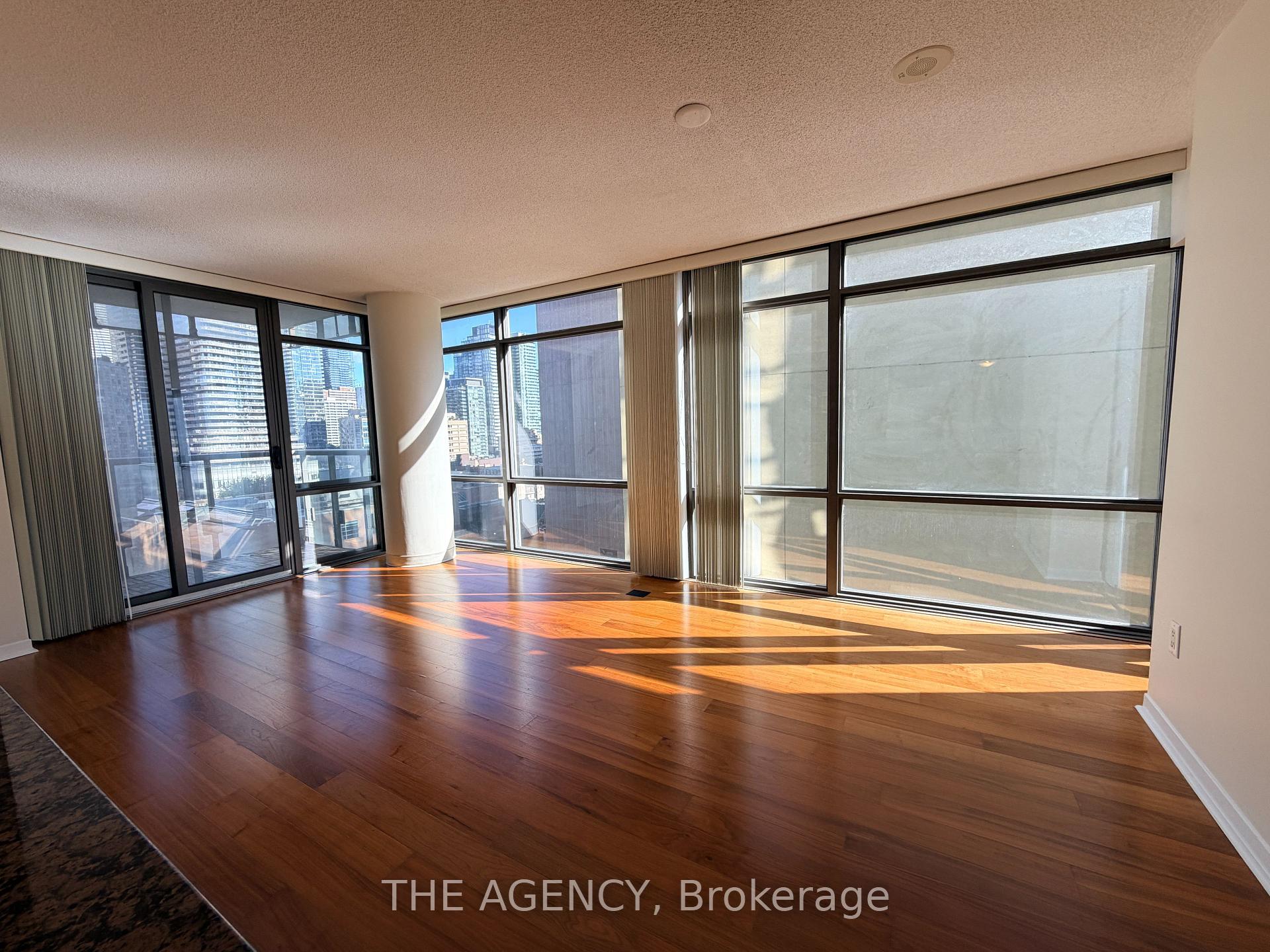 Photo 32 of Unit 1008, 38 Grenville Street, Toronto, Bay Street Corridor — HOMEH