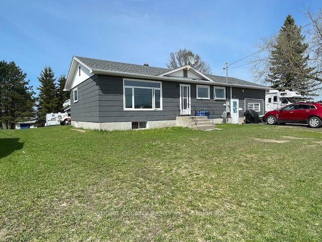 Photo 2 of 305 Pioneer Street, Dryden, Hillcrest — HOMEH