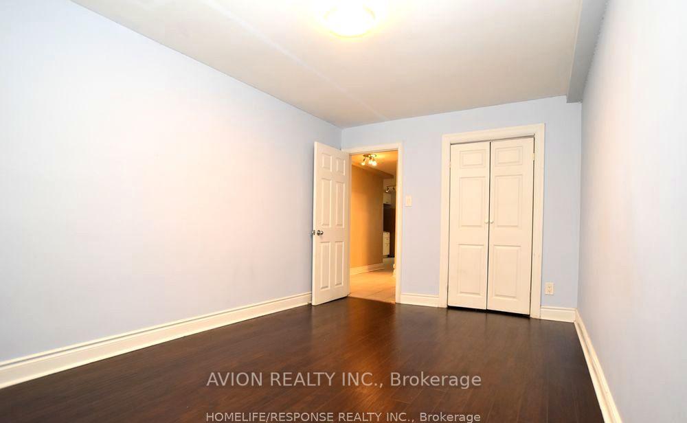 Photo 9 of Unit 1, 42 Emerald Crescent, Etobicoke, New Toronto — HOMEH