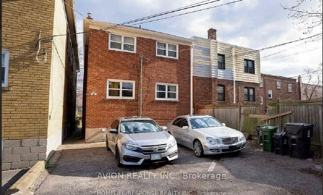 Photo 13 of Unit 1, 42 Emerald Crescent, Etobicoke, New Toronto — HOMEH