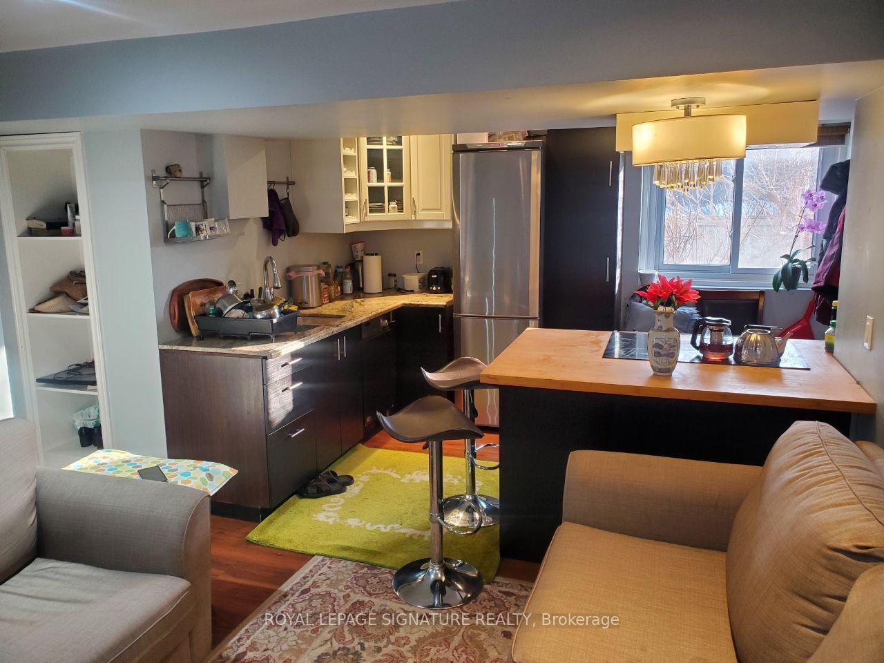 Photo 14 of 6303 Plowmans Heath, Mississauga, Meadowvale — HOMEH