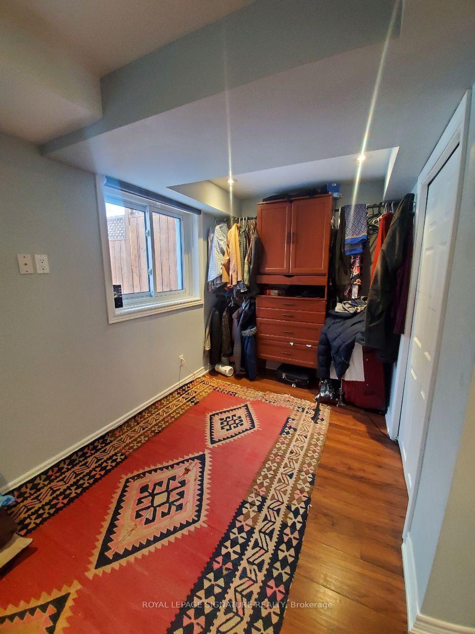Photo 18 of 6303 Plowmans Heath, Mississauga, Meadowvale — HOMEH