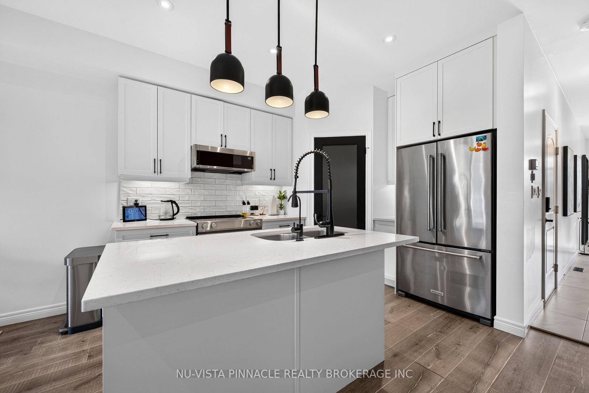 Photo 17 of 239 Winlow Way, Middlesex Centre, Kilworth — HOMEH