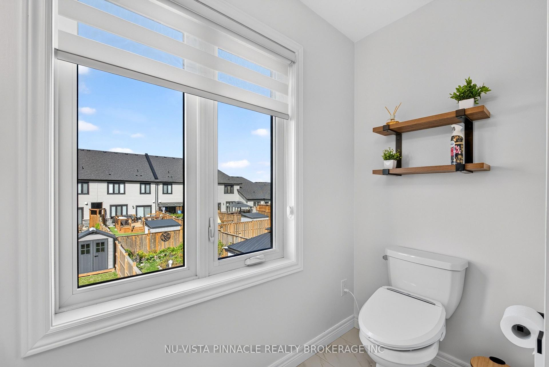 Photo 30 of 239 Winlow Way, Middlesex Centre, Kilworth — HOMEH