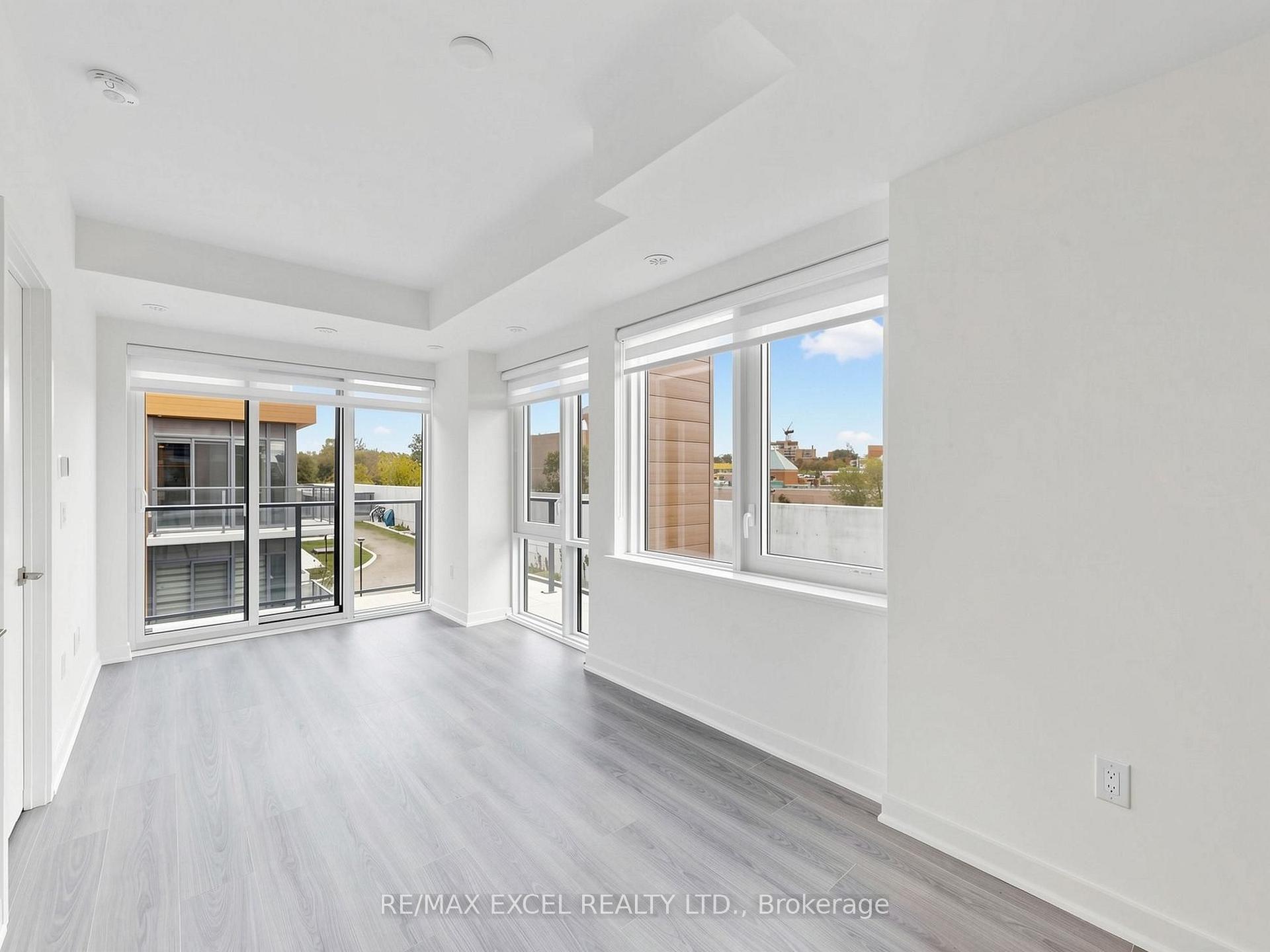 Photo 5 of Unit 12, 75 Curlew Drive, North York, Parkwoods-Donalda — HOMEH