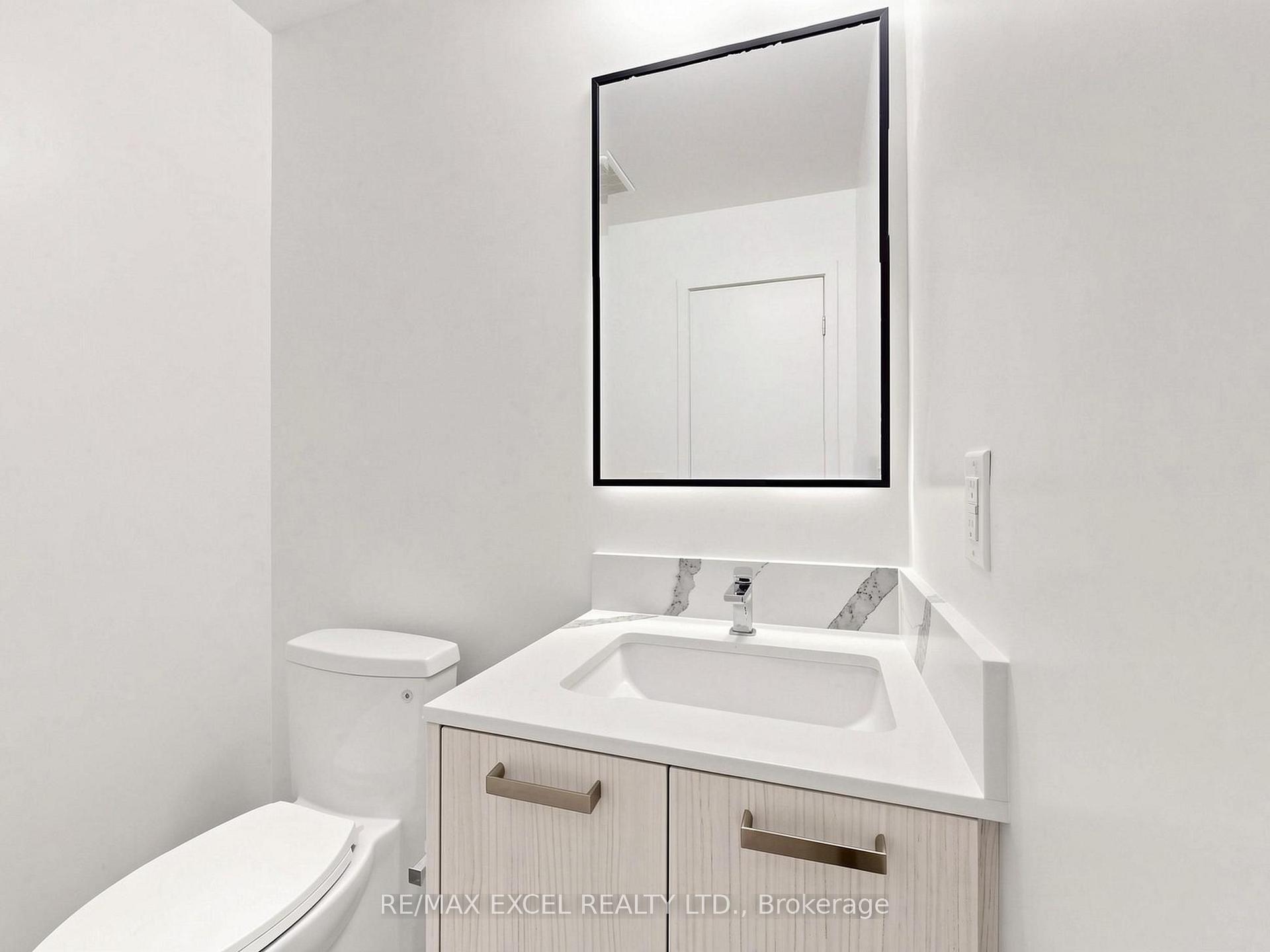 Photo 9 of Unit 12, 75 Curlew Drive, North York, Parkwoods-Donalda — HOMEH