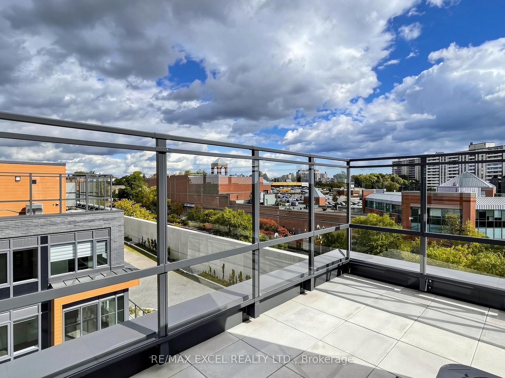 Photo 20 of Unit 12, 75 Curlew Drive, North York, Parkwoods-Donalda — HOMEH