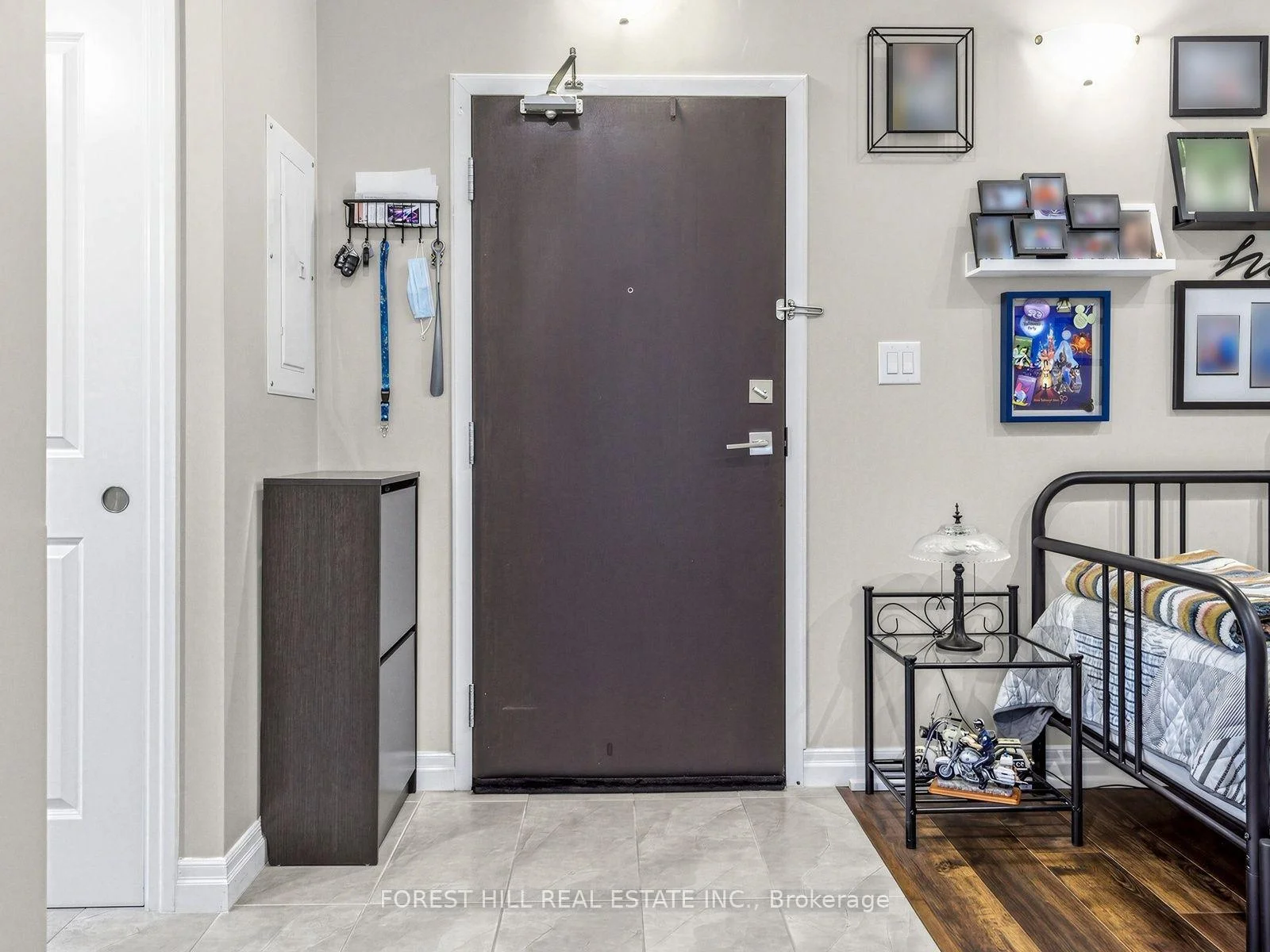 Photo 5 of Unit 313, 170 Rockhaven Lane, Hamilton, Waterdown — HOMEH