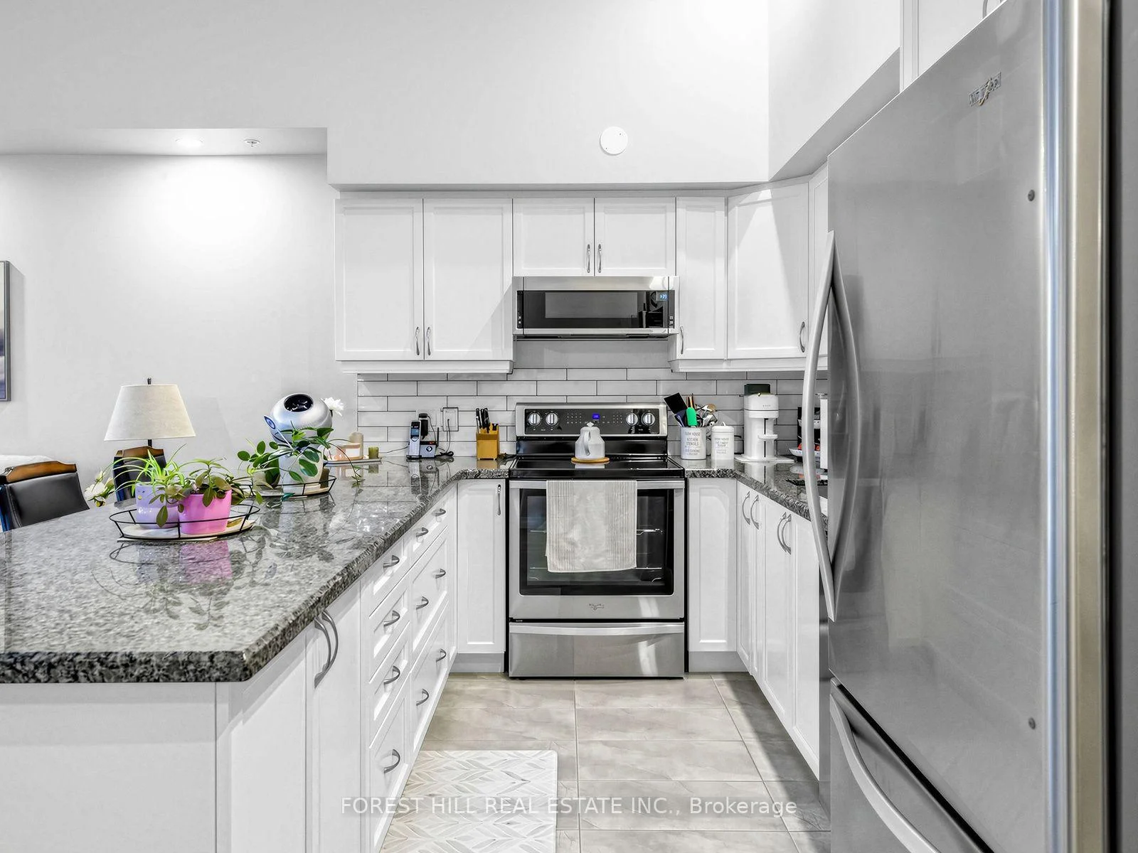 Photo 12 of Unit 313, 170 Rockhaven Lane, Hamilton, Waterdown — HOMEH