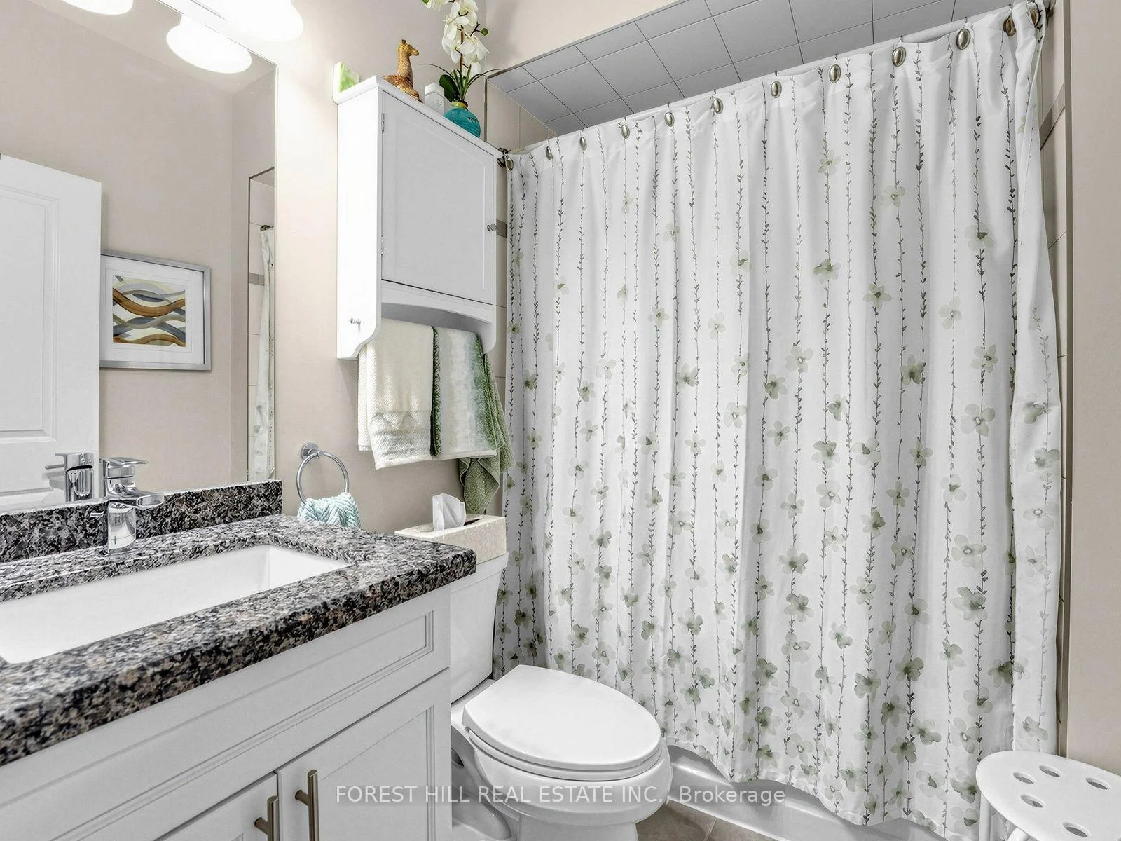 Photo 23 of Unit 313, 170 Rockhaven Lane, Hamilton, Waterdown — HOMEH