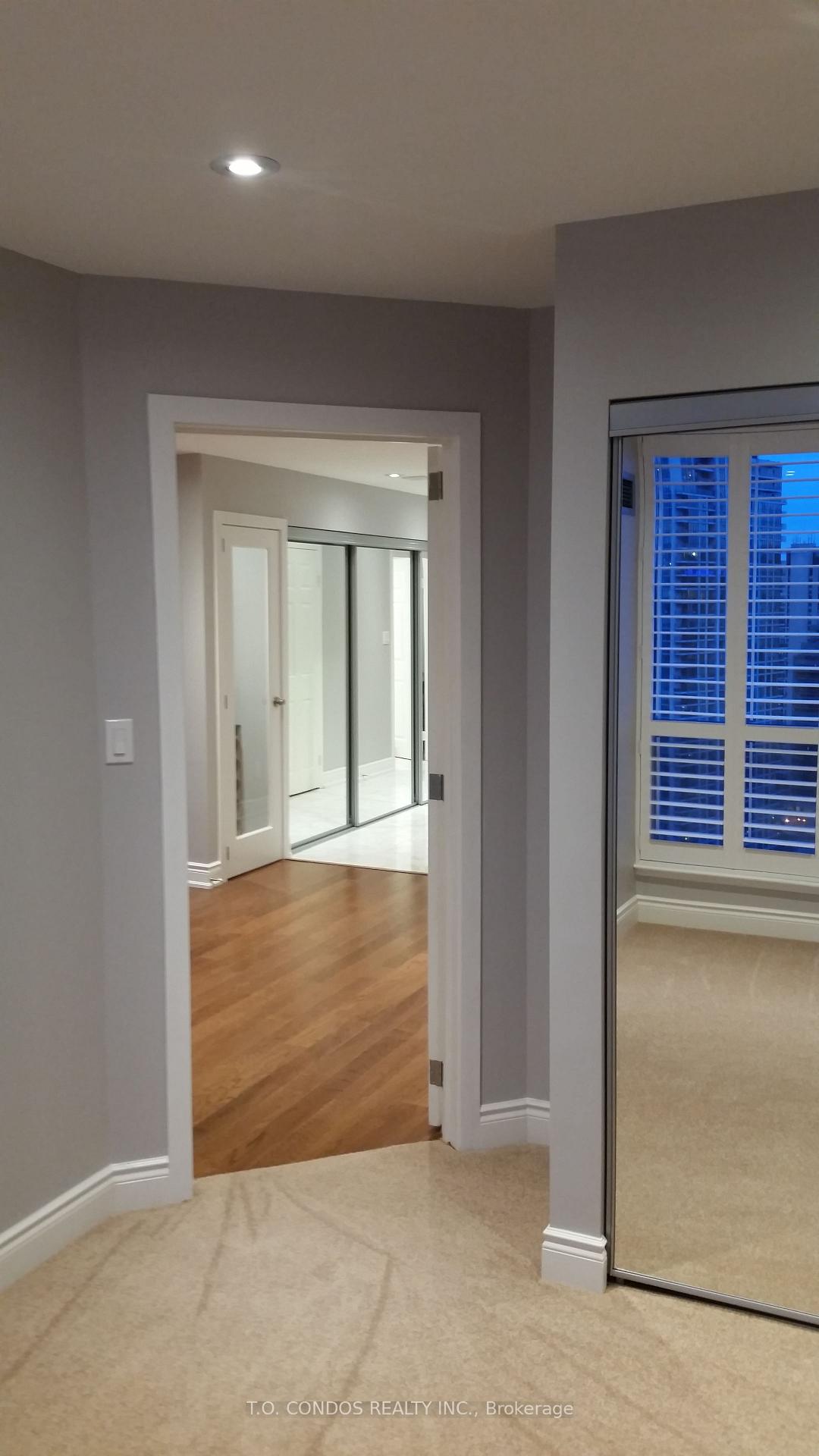 Photo 3 of Unit 3101, 25 The Esplanade Avenue, Toronto, Waterfront Communities — HOMEH