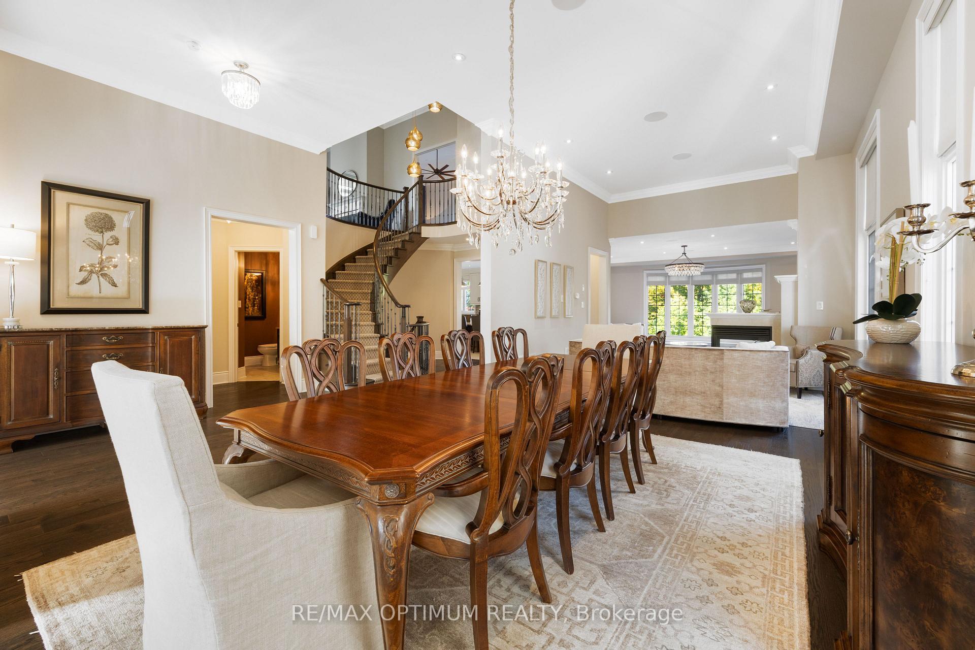 Photo 9 of 60 Adamsville Road, Brampton, Credit Valley — HOMEH
