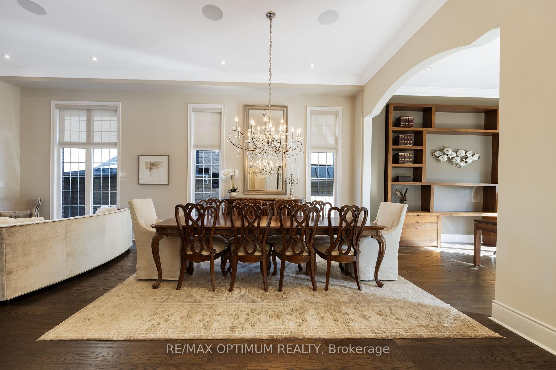 Photo 10 of 60 Adamsville Road, Brampton, Credit Valley — HOMEH