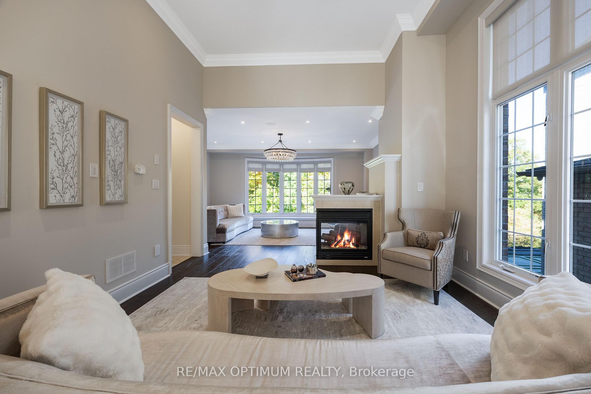 Photo 12 of 60 Adamsville Road, Brampton, Credit Valley — HOMEH