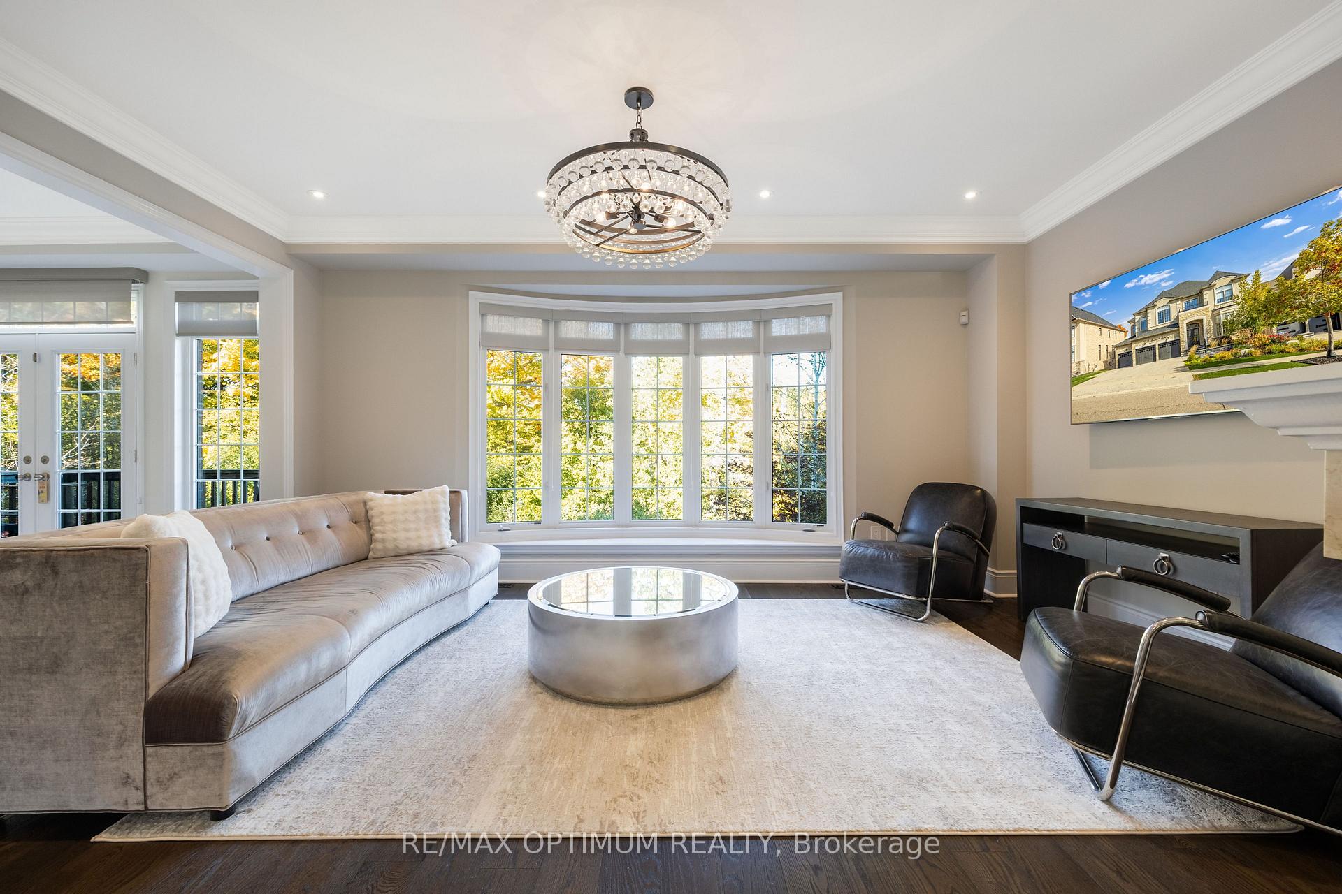 Photo 13 of 60 Adamsville Road, Brampton, Credit Valley — HOMEH