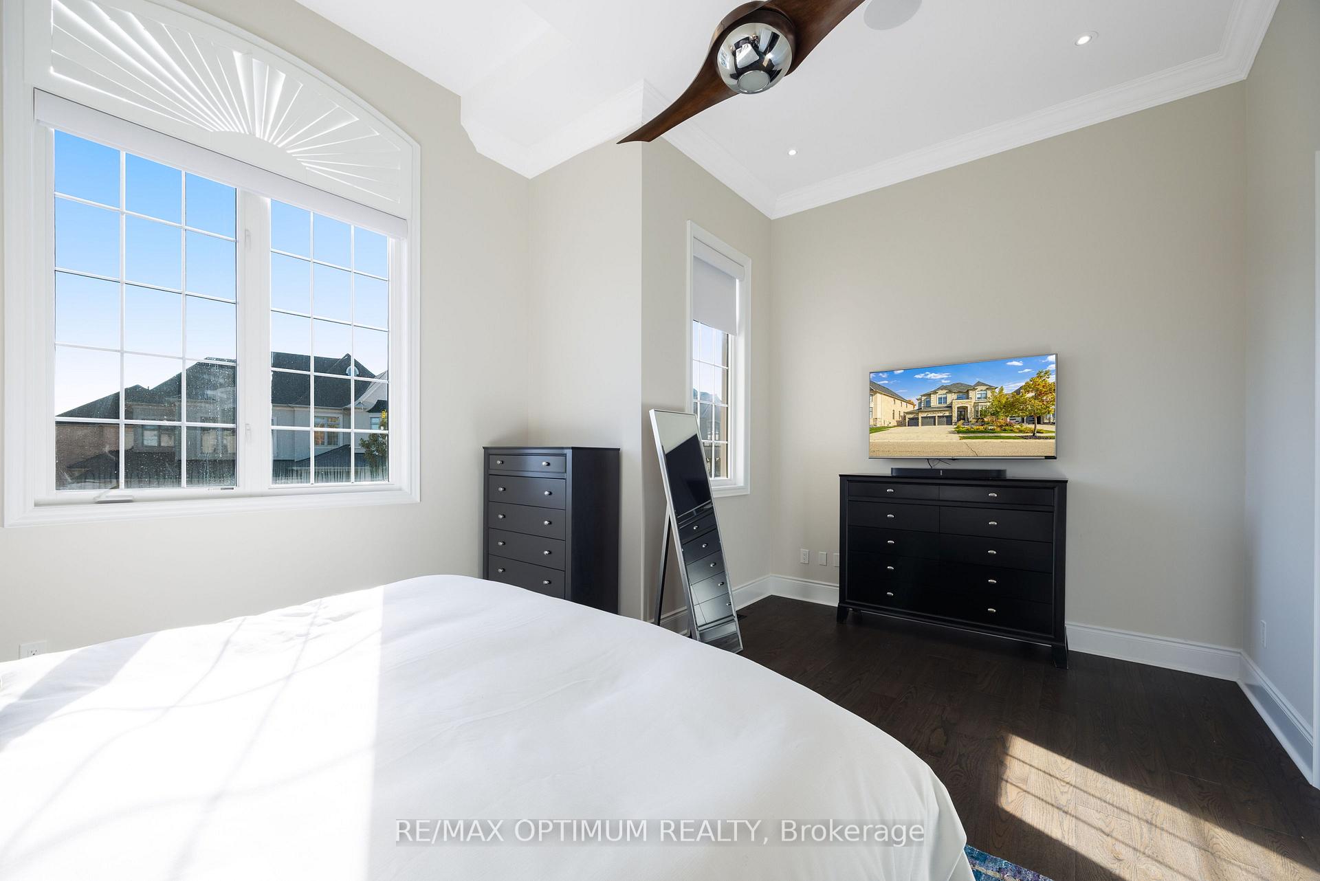 Photo 34 of 60 Adamsville Road, Brampton, Credit Valley — HOMEH