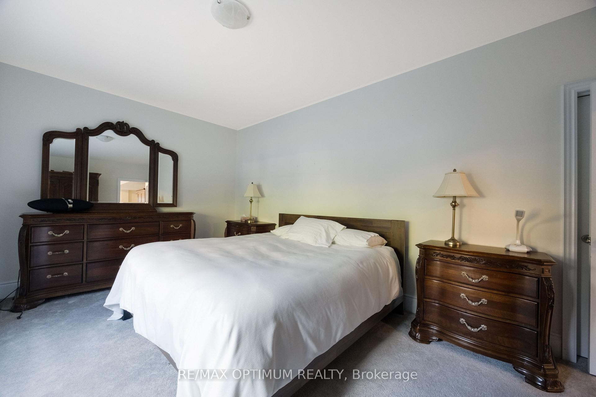 Photo 44 of 60 Adamsville Road, Brampton, Credit Valley — HOMEH