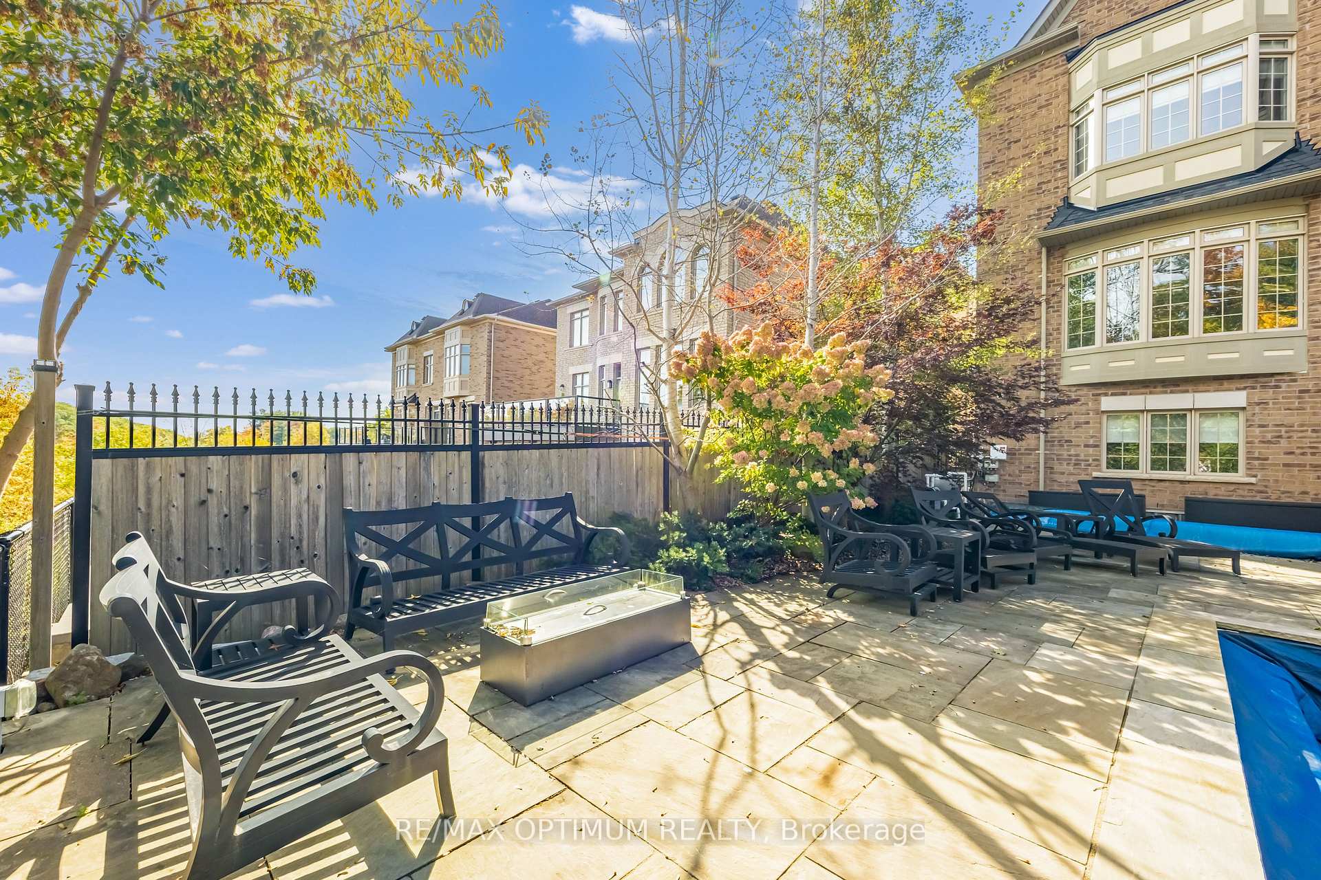Photo 48 of 60 Adamsville Road, Brampton, Credit Valley — HOMEH