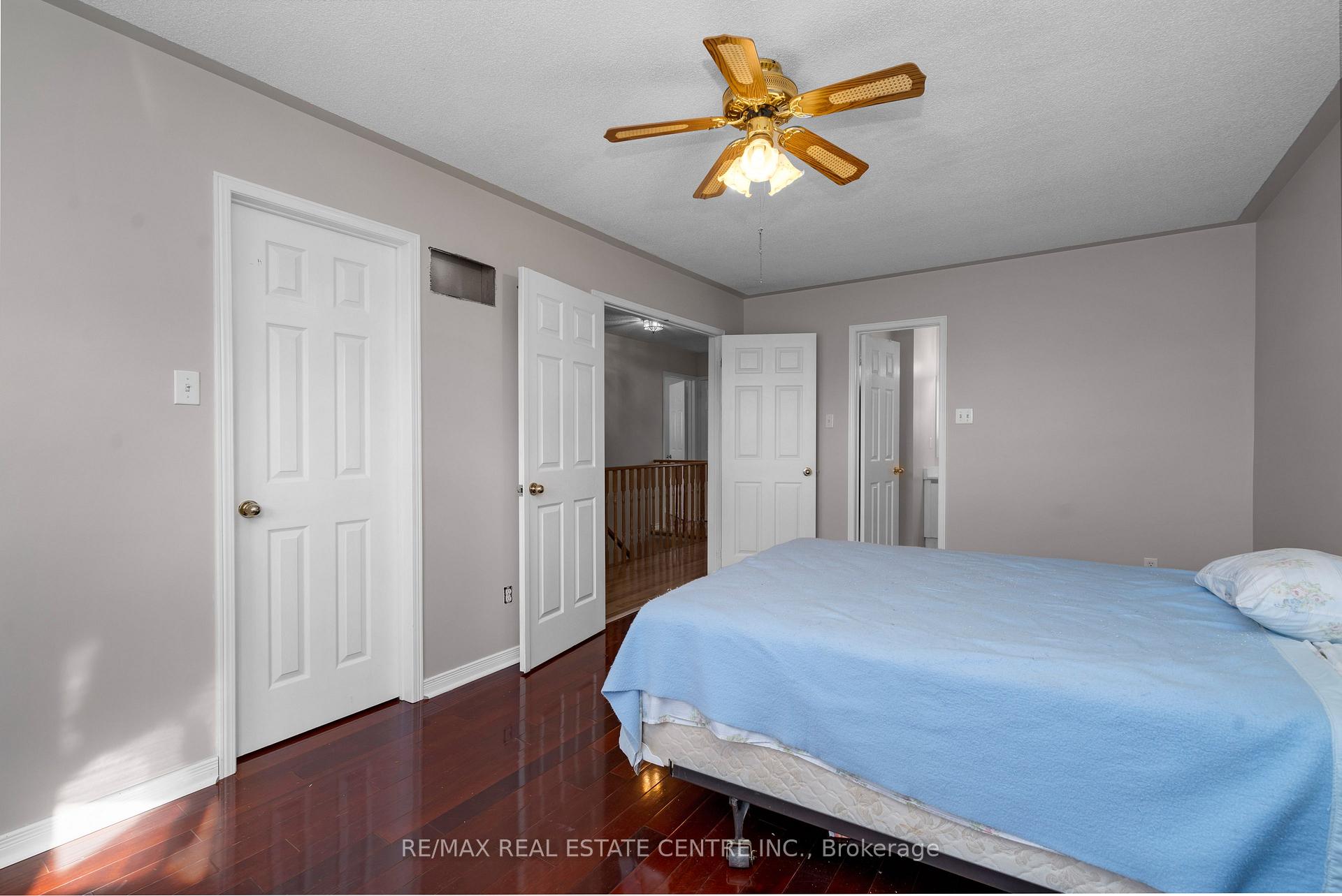 Photo 11 of 39 Killaloe Crescent, Halton Hills, Georgetown — HOMEH