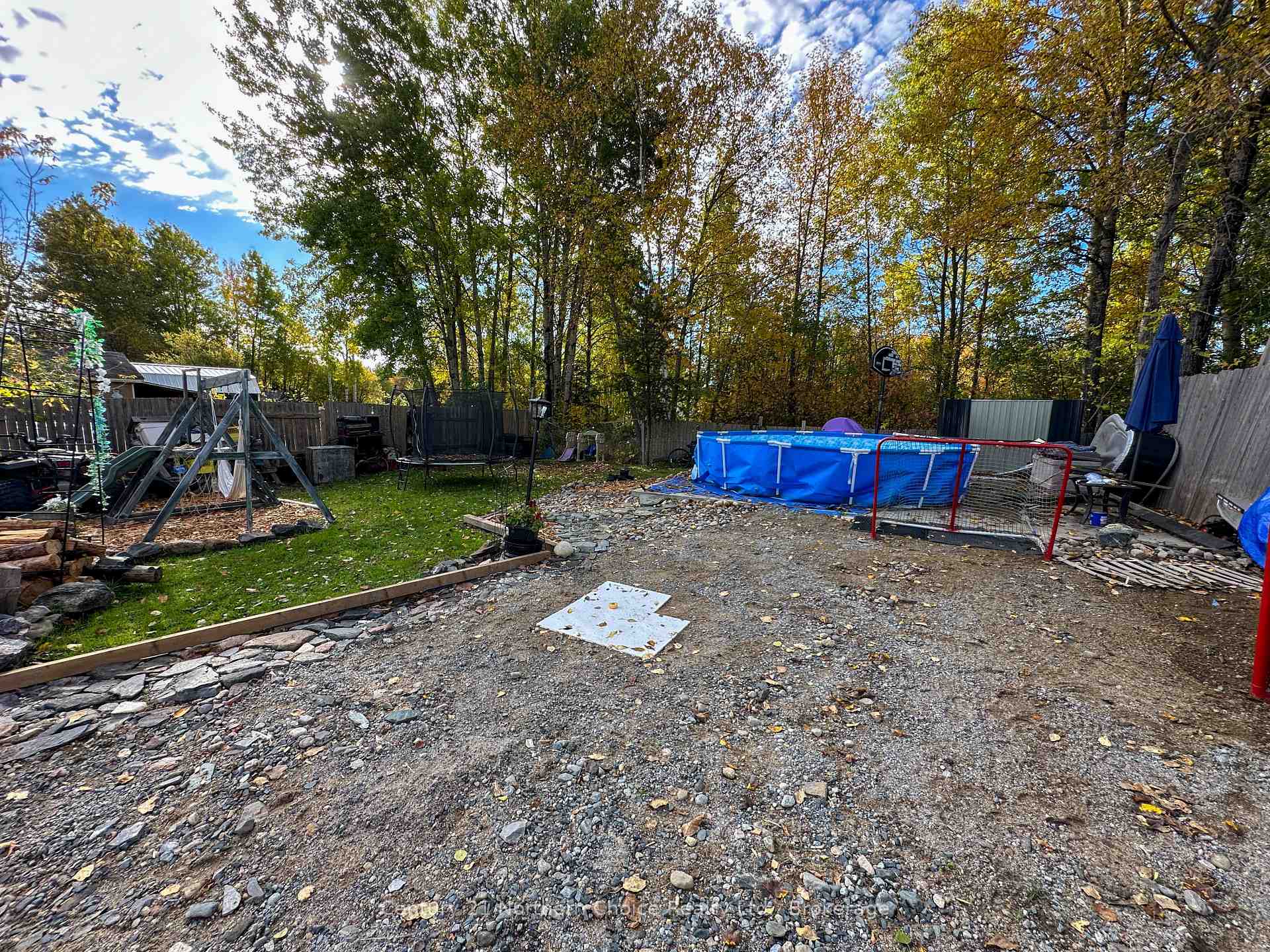 Photo 19 of 17 Poplar Avenue, Ear Falls — HOMEH