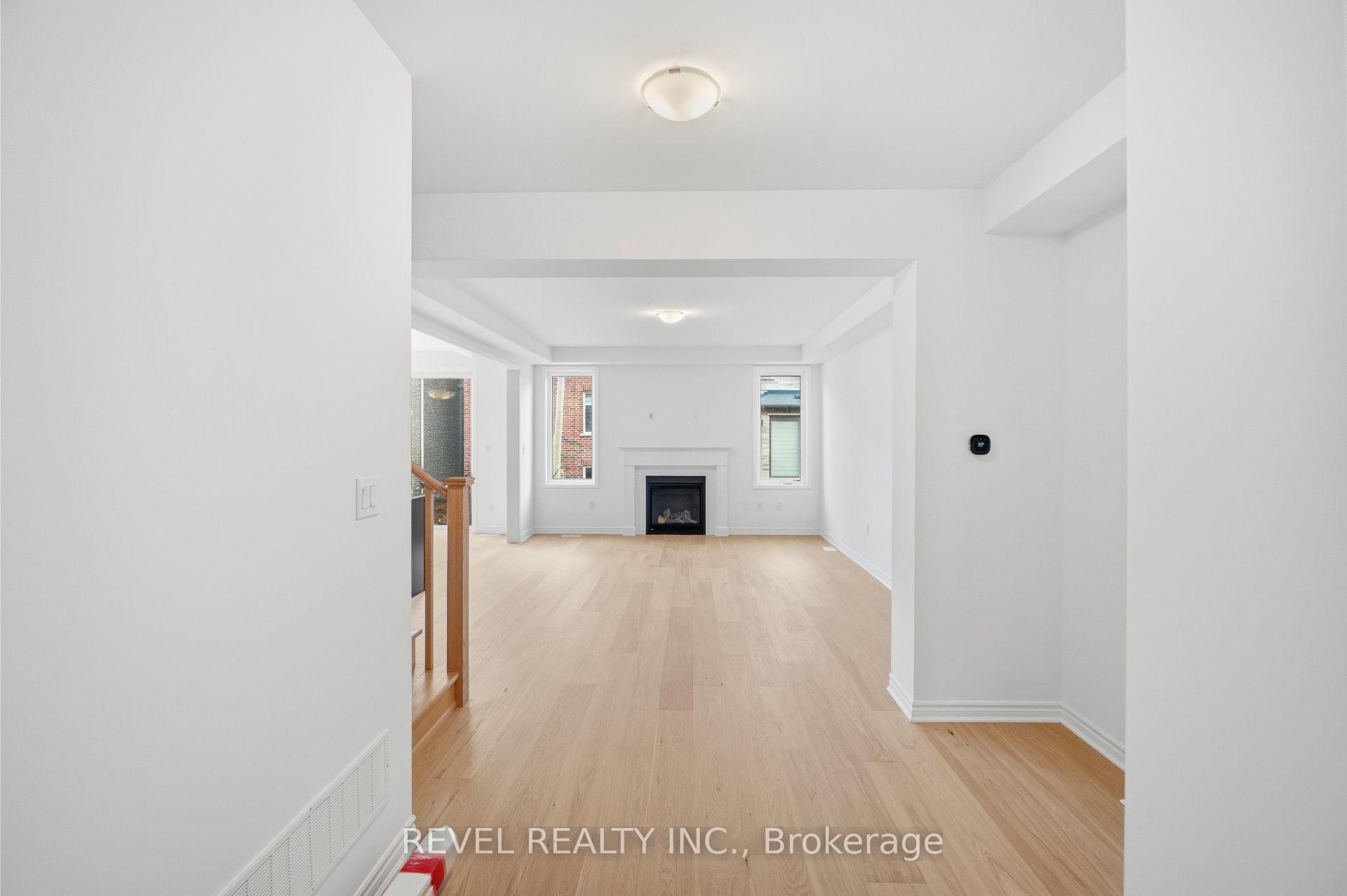 Photo 2 of 1389 McCann Way, Milton, Bowes — HOMEH