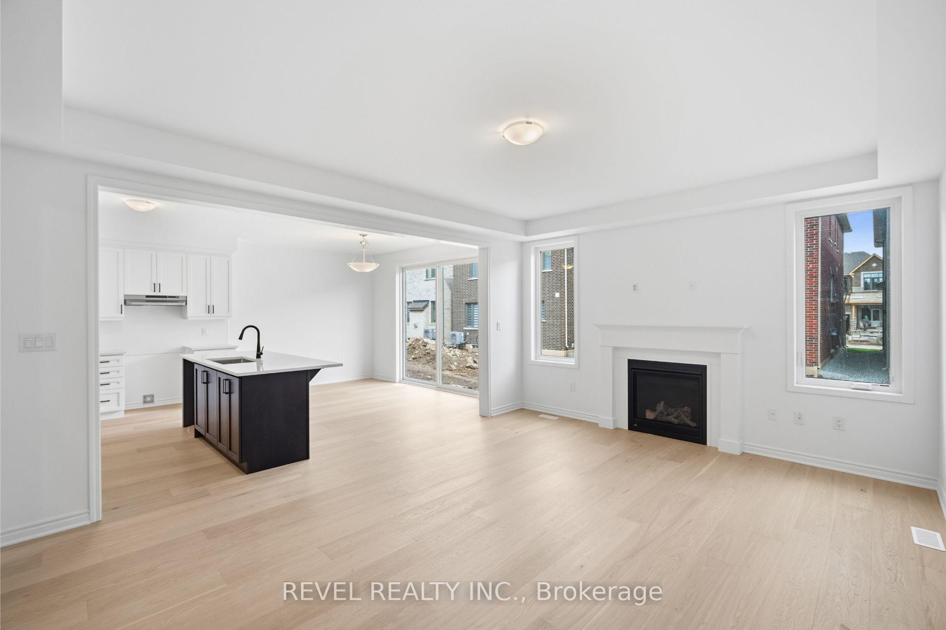 Photo 3 of 1389 McCann Way, Milton, Bowes — HOMEH