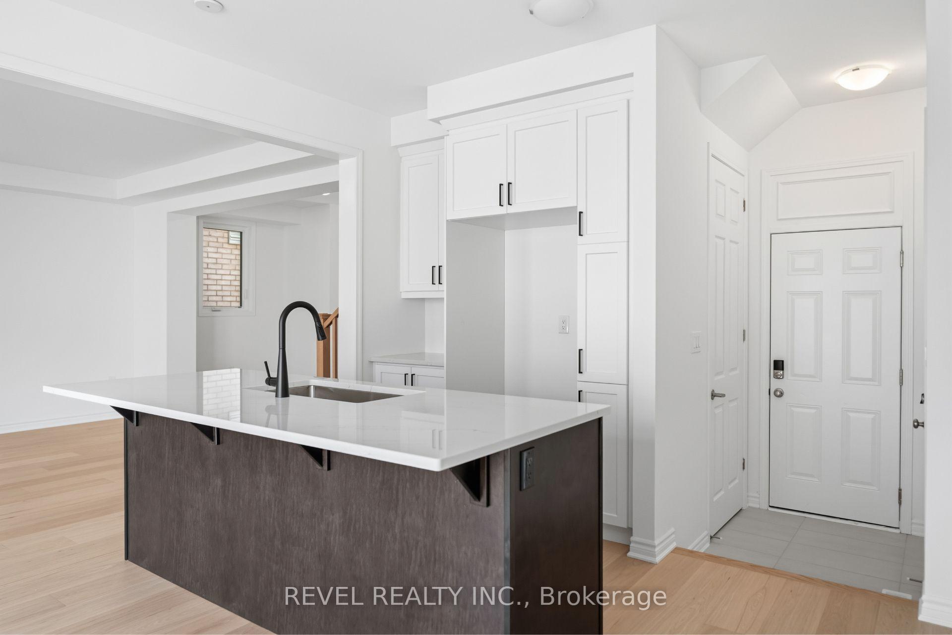 Photo 12 of 1389 McCann Way, Milton, Bowes — HOMEH