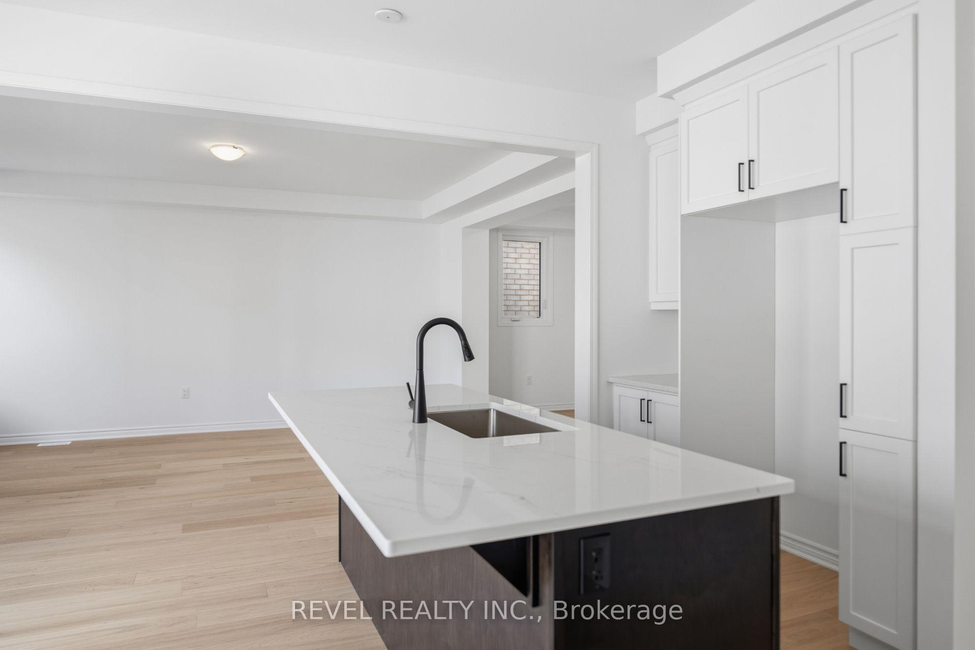 Photo 17 of 1389 McCann Way, Milton, Bowes — HOMEH