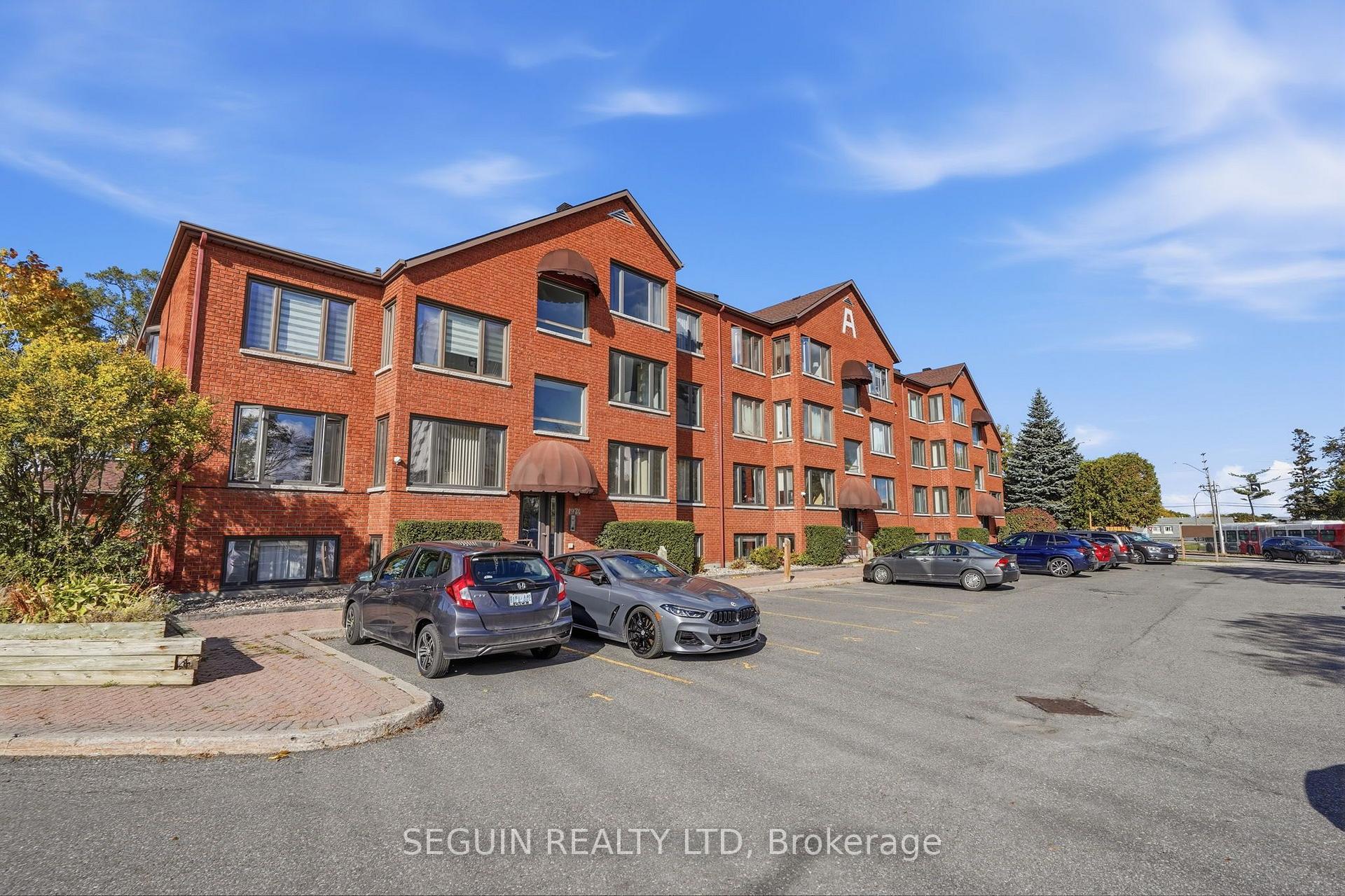 Photo 5 of Unit 302, 1974 St Laurent Boulevard, Ottawa, Hawthorne Meadows — HOMEH