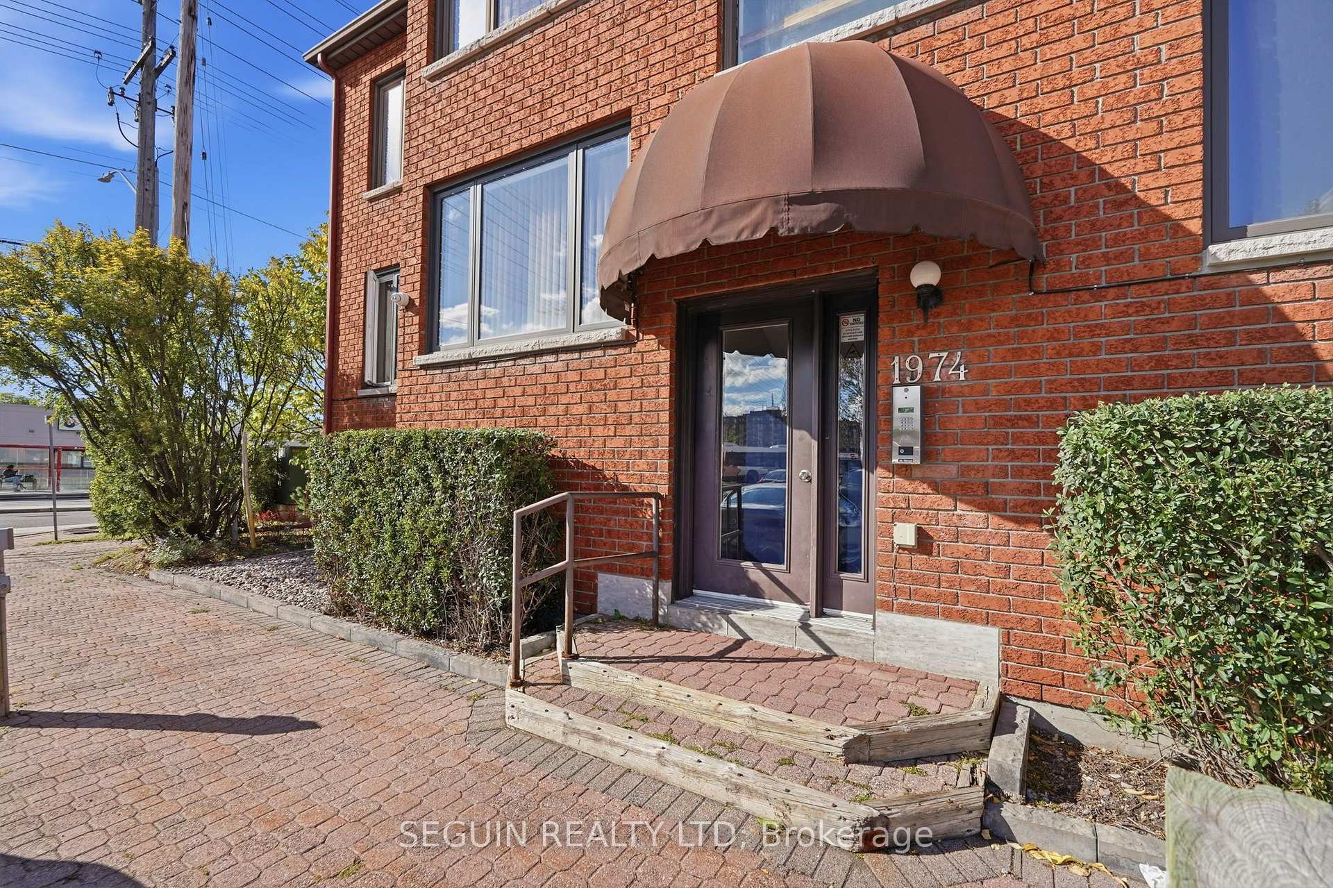 Photo 7 of Unit 302, 1974 St Laurent Boulevard, Ottawa, Hawthorne Meadows — HOMEH