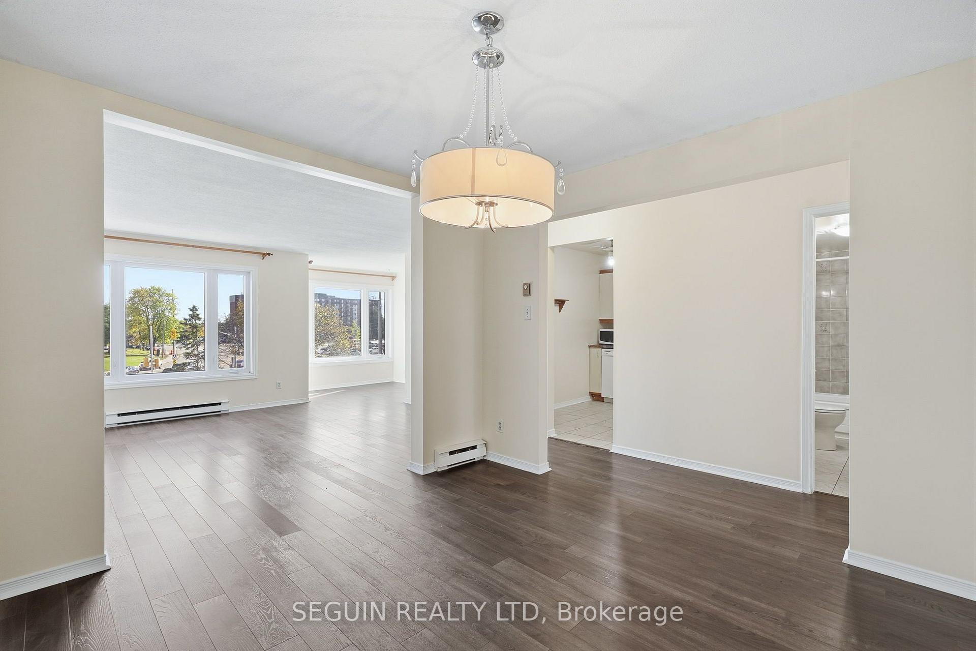 Photo 17 of Unit 302, 1974 St Laurent Boulevard, Ottawa, Hawthorne Meadows — HOMEH