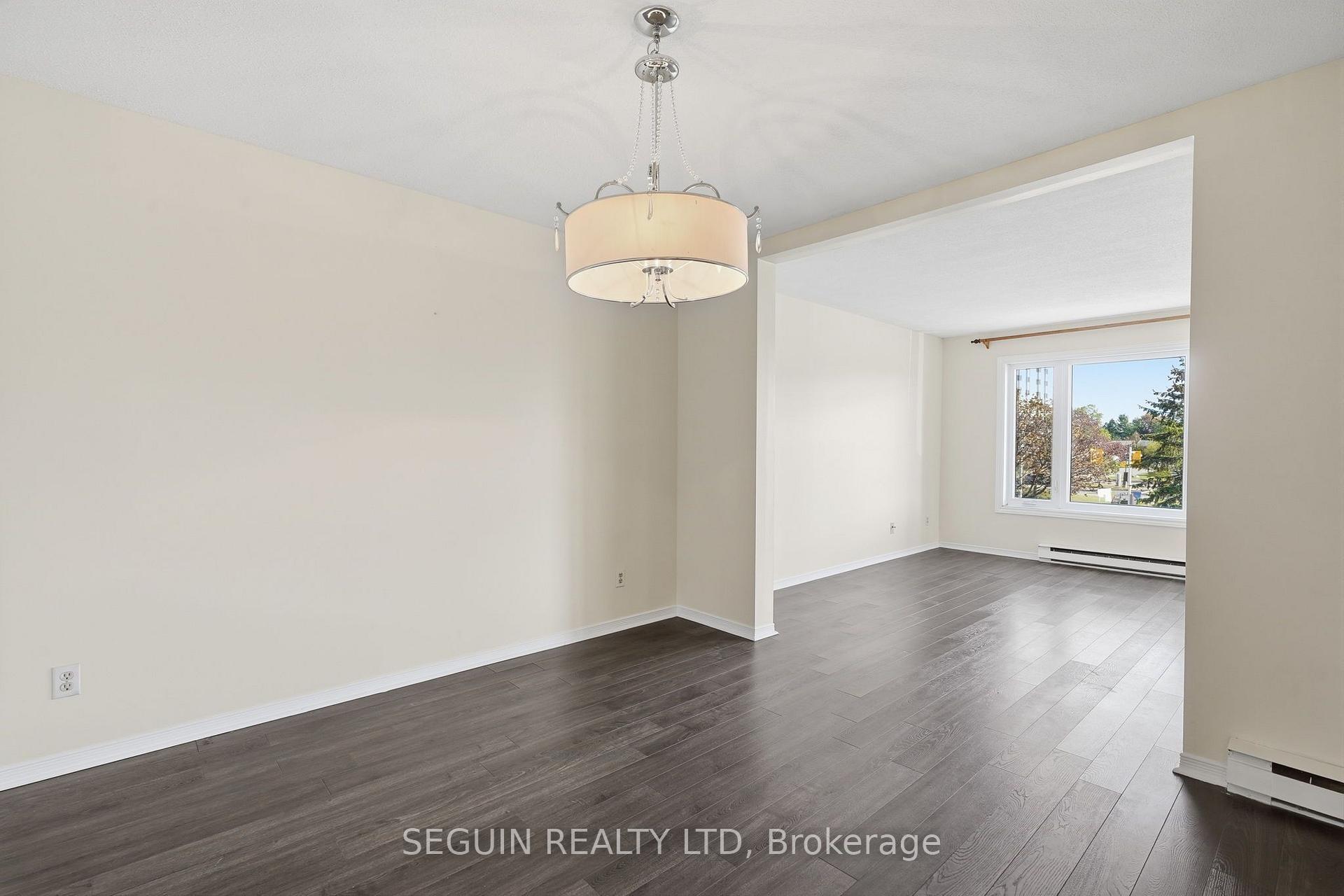 Photo 18 of Unit 302, 1974 St Laurent Boulevard, Ottawa, Hawthorne Meadows — HOMEH
