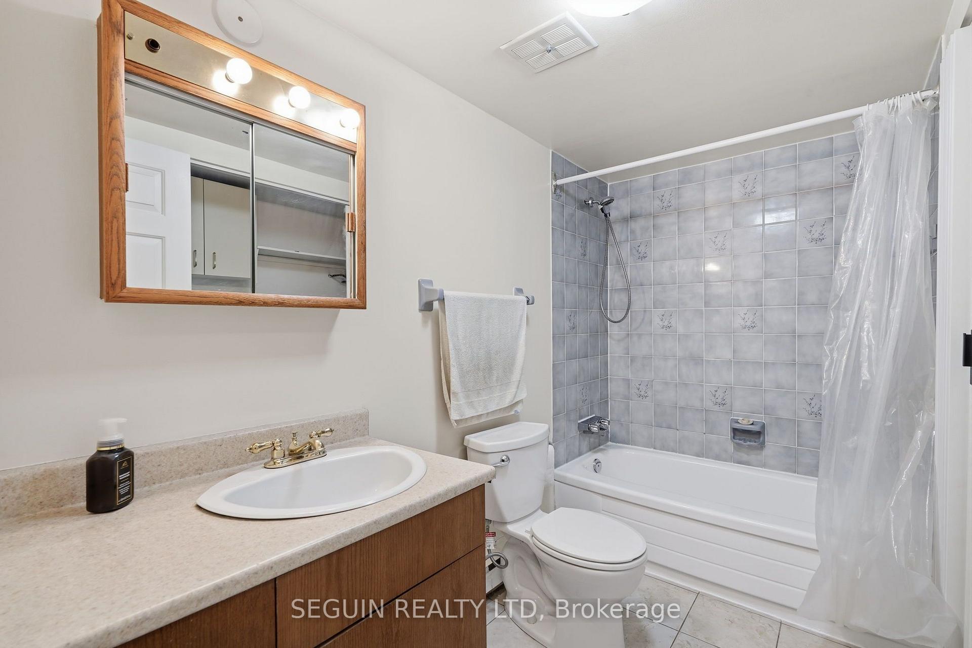 Photo 22 of Unit 302, 1974 St Laurent Boulevard, Ottawa, Hawthorne Meadows — HOMEH