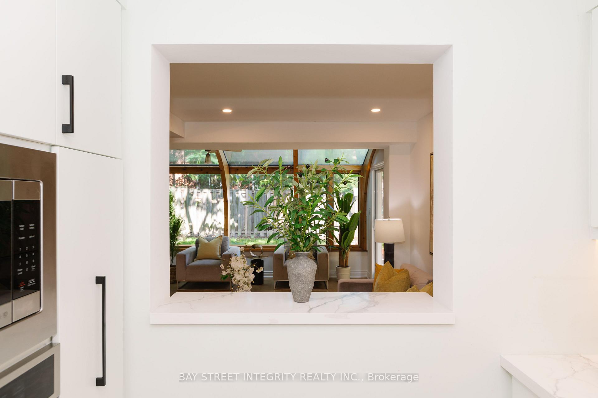 Photo 12 of 12 Charnwood Place, Markham, Aileen-Willowbrook — HOMEH