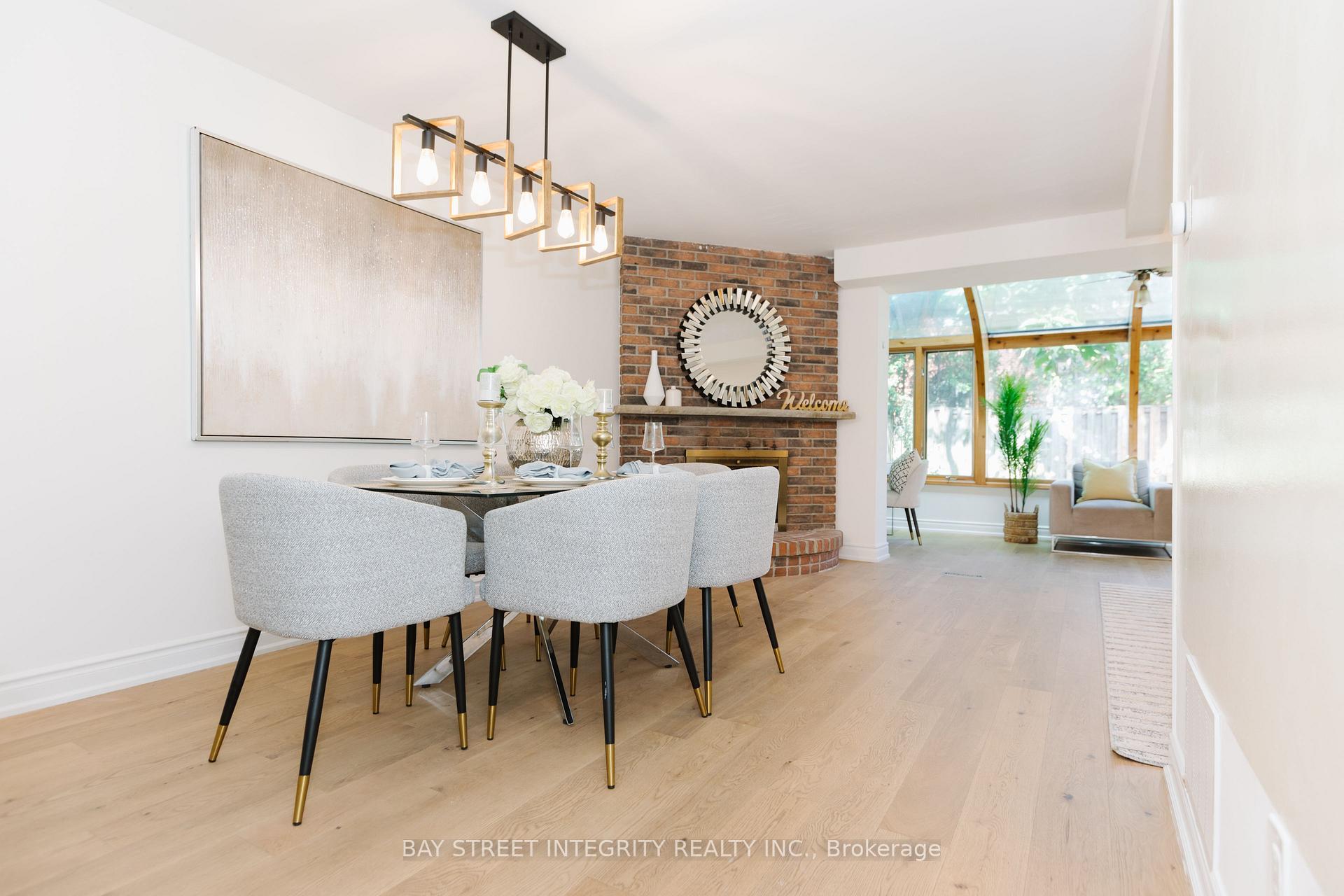 Photo 14 of 12 Charnwood Place, Markham, Aileen-Willowbrook — HOMEH