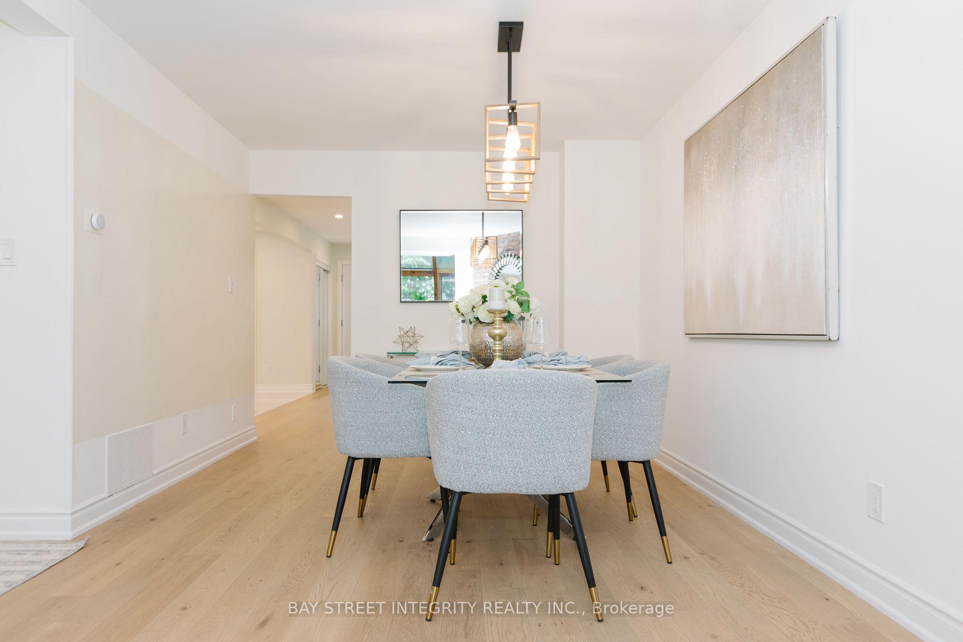 Photo 15 of 12 Charnwood Place, Markham, Aileen-Willowbrook — HOMEH