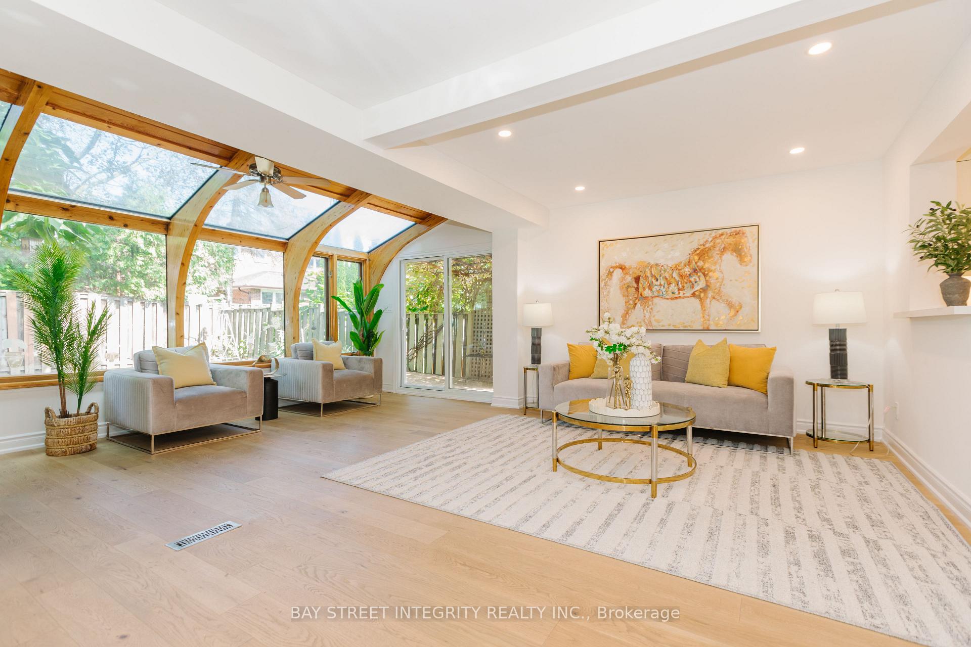Photo 17 of 12 Charnwood Place, Markham, Aileen-Willowbrook — HOMEH