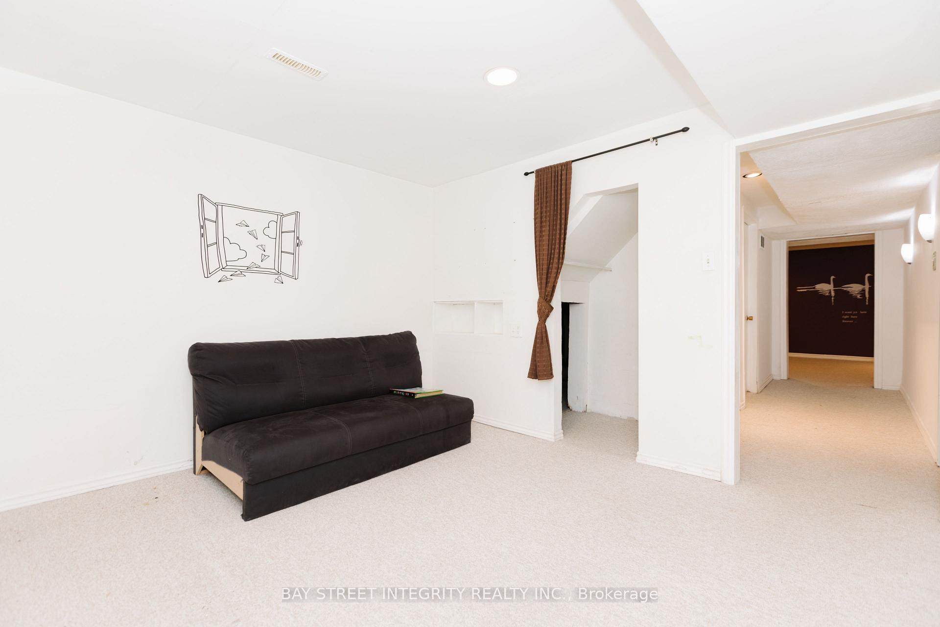 Photo 42 of 12 Charnwood Place, Markham, Aileen-Willowbrook — HOMEH