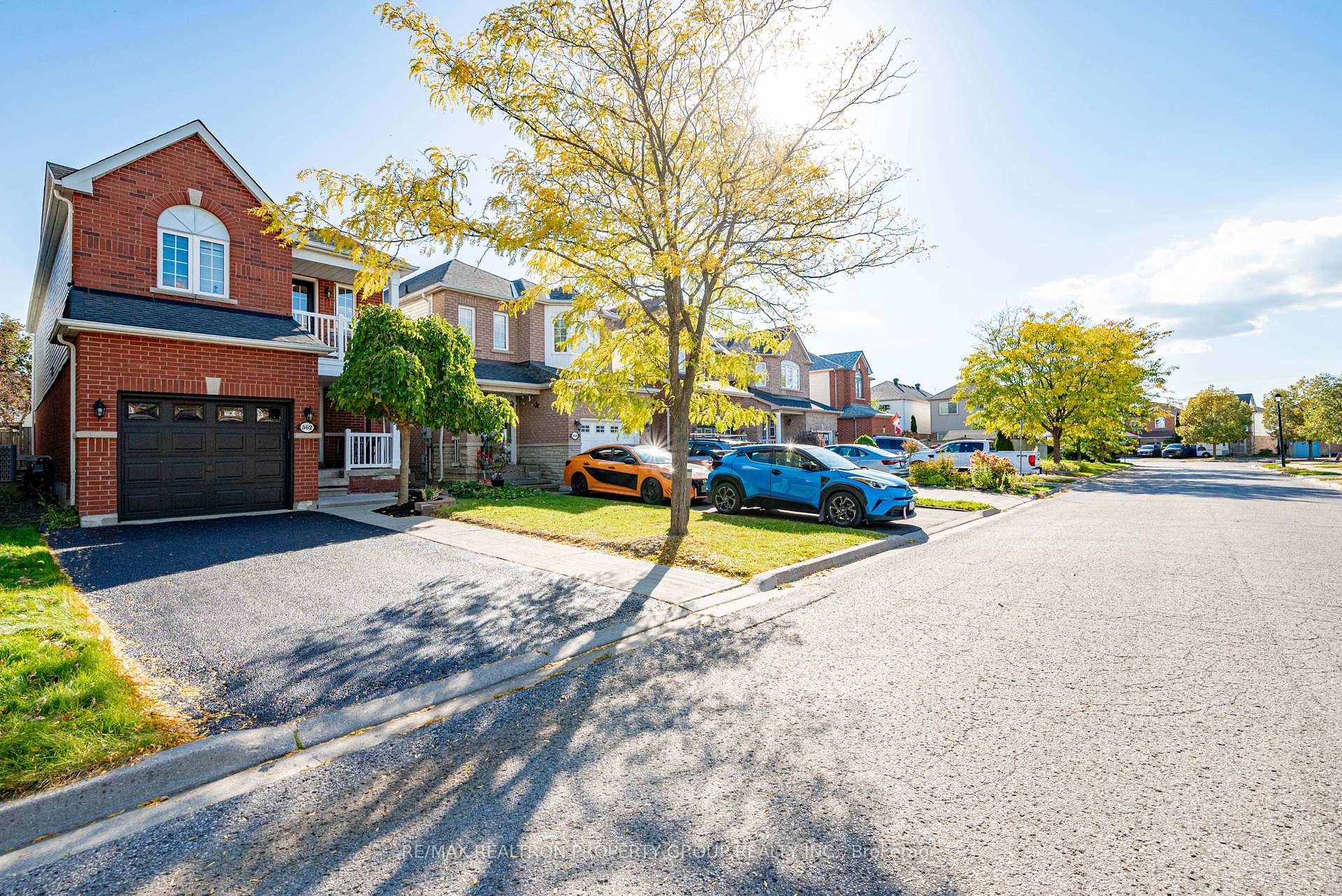 Photo 2 of 562 Pelletier Court, Newmarket, Stonehaven-Wyndham — HOMEH