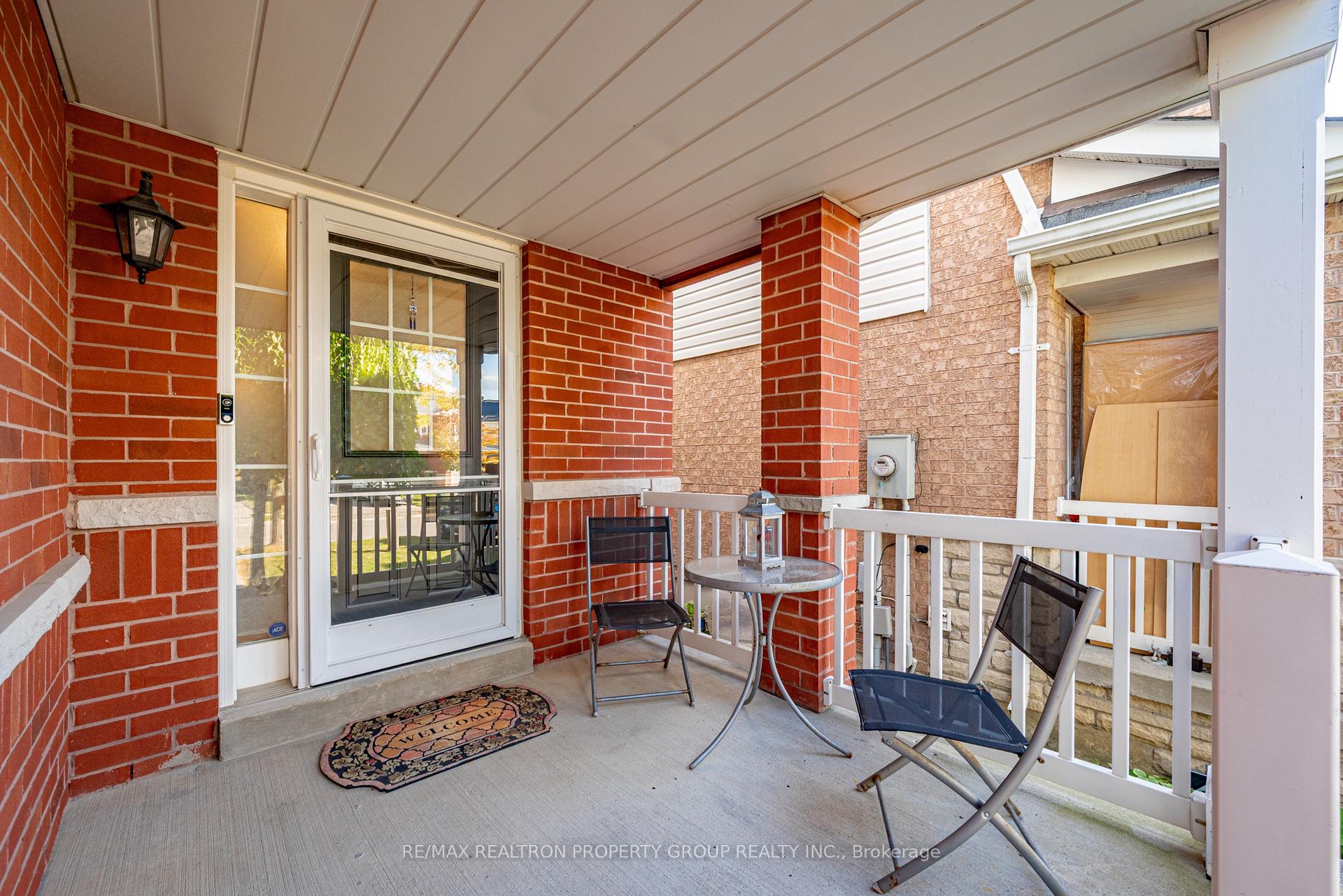 Photo 6 of 562 Pelletier Court, Newmarket, Stonehaven-Wyndham — HOMEH